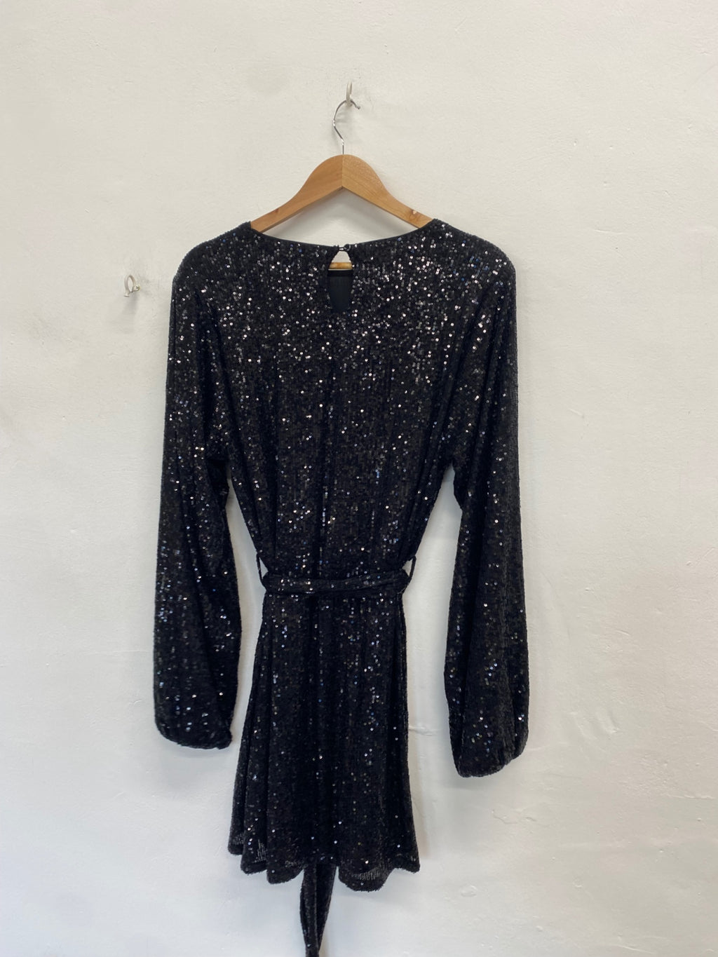 Fabulous In The Style Midi Dress UK 16 Black sequin CM571
