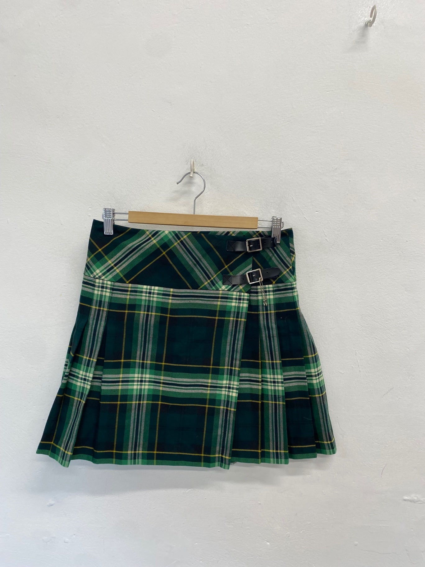 Fabulous The Kilt Tartan Kilt UK 12 Green KG557