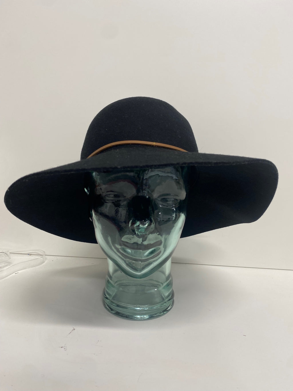 Fabulous Phenix Fedora hat One size Black wool leather KP573