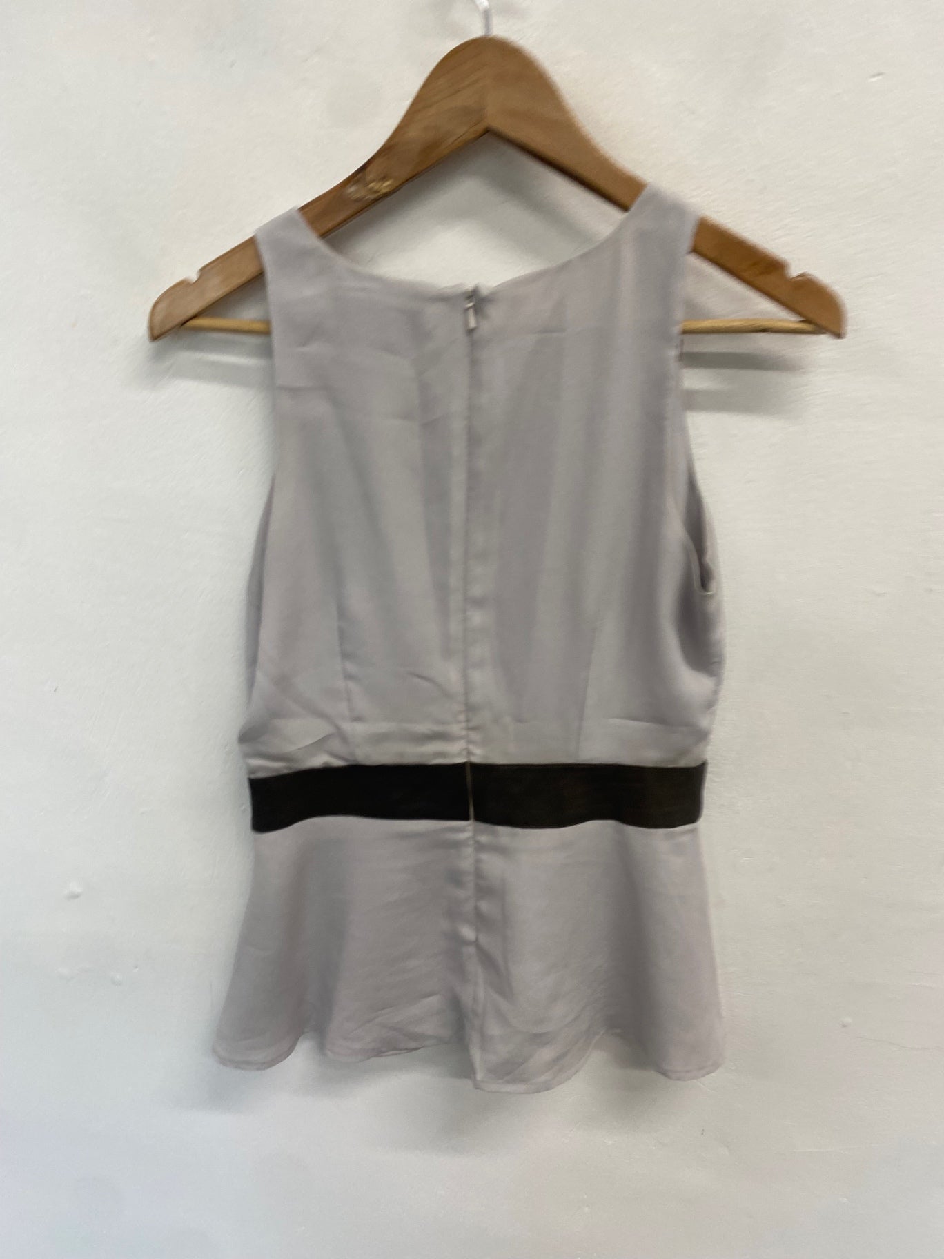 Fabulous Patterson j kincaid Peplum top UK 8 Light grey leather KP573