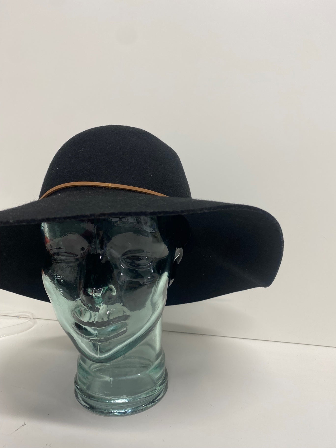Fabulous Phenix Fedora hat One size Black wool leather KP573
