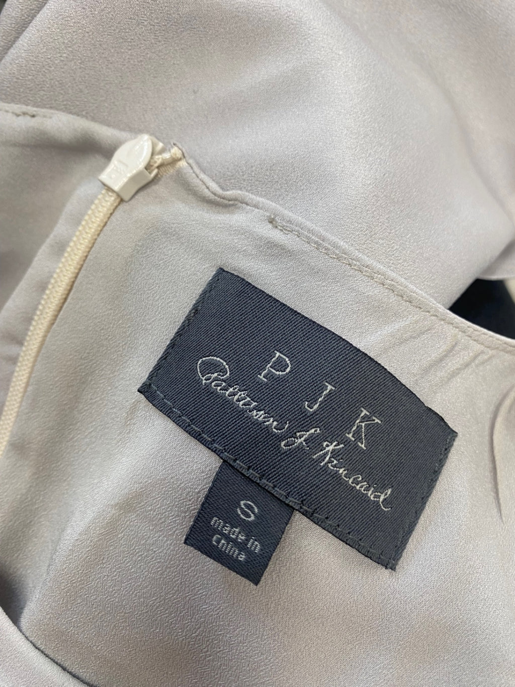 Fabulous Patterson j kincaid Peplum top UK 8 Light grey leather KP573