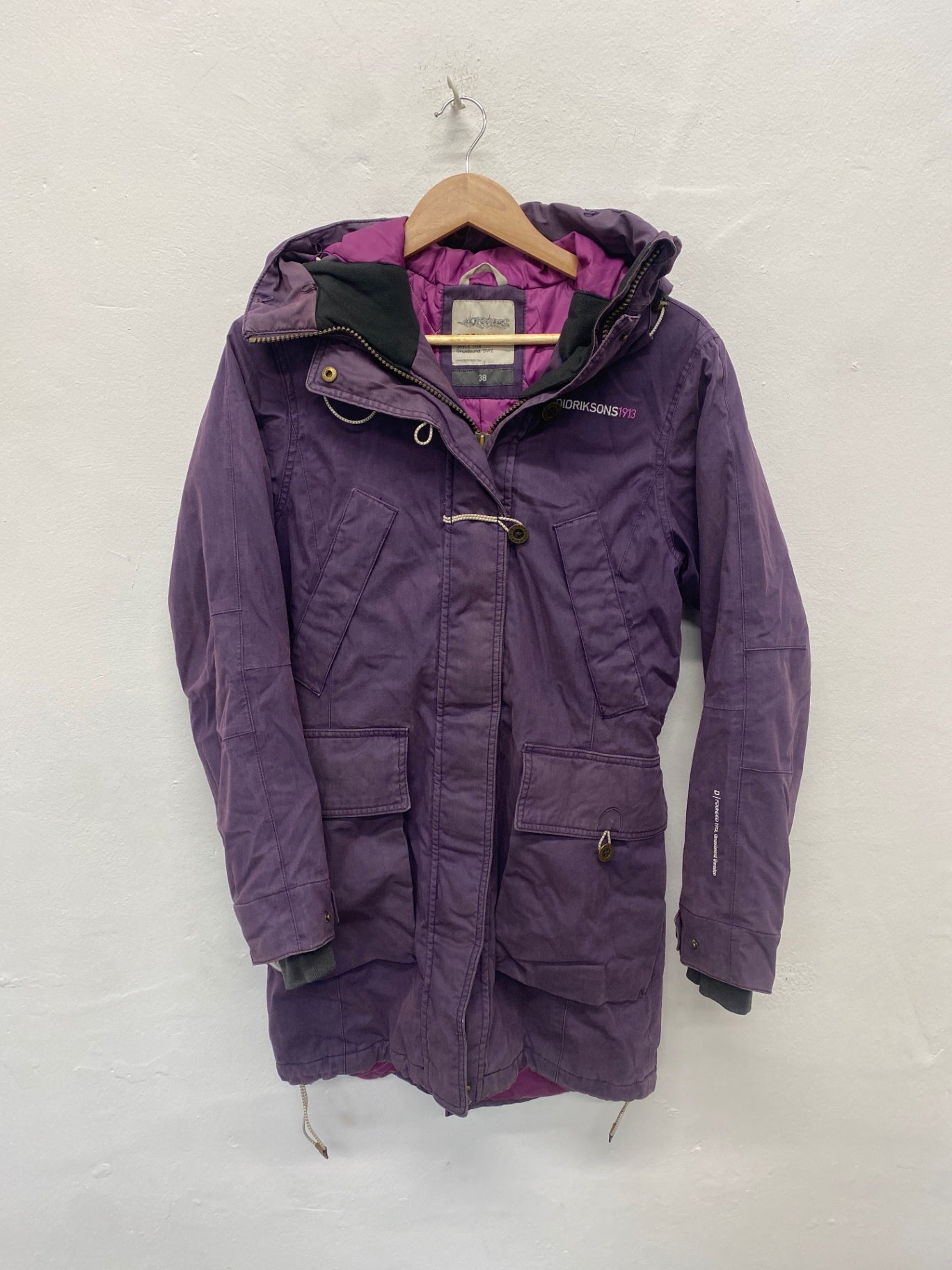 Fabulous Didriksons 1913 Parka Jacket StormSystem UK10 Purple KO576