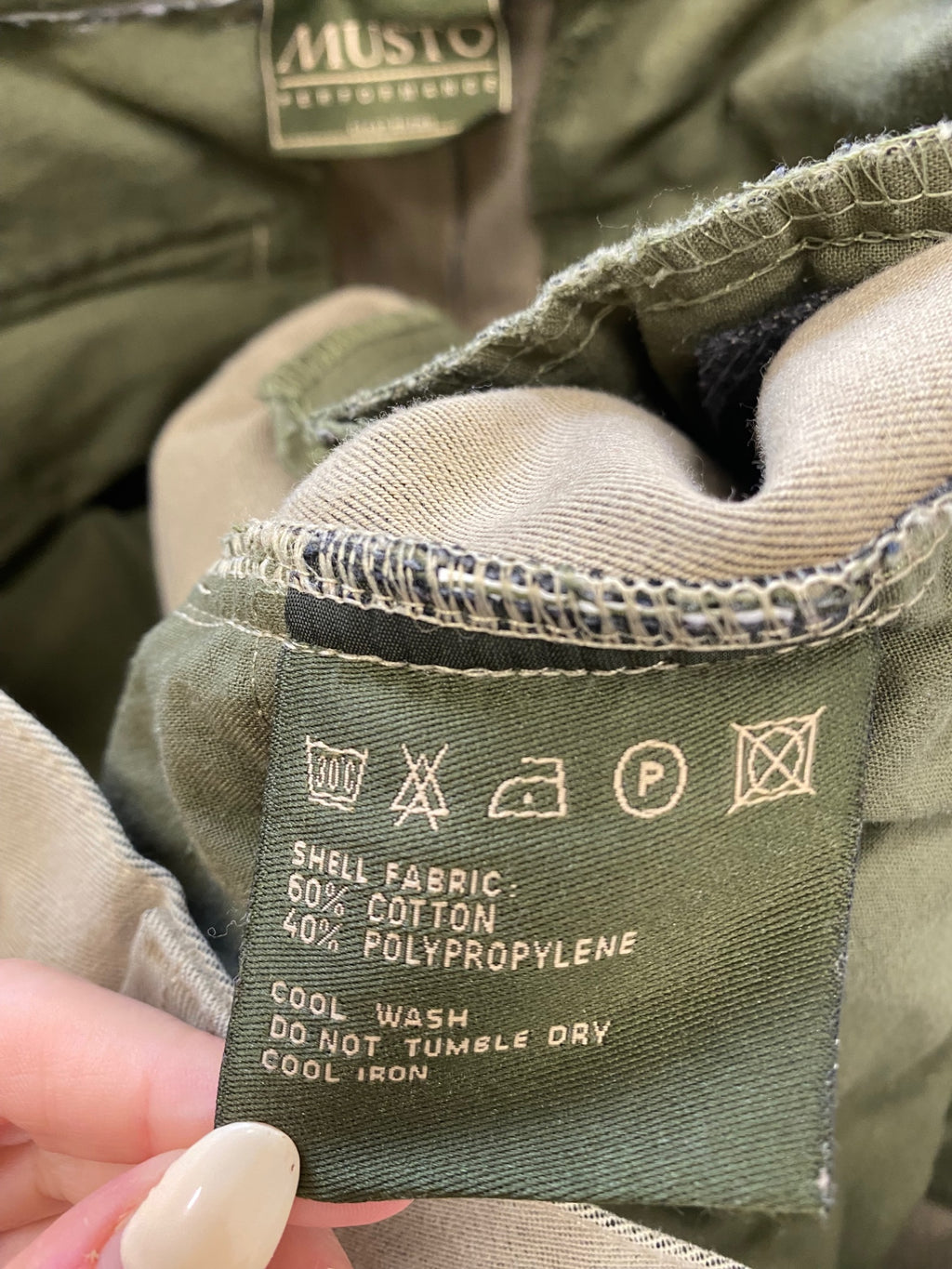 Fabulous Mens Musto Chinos W34" Khaki SS578