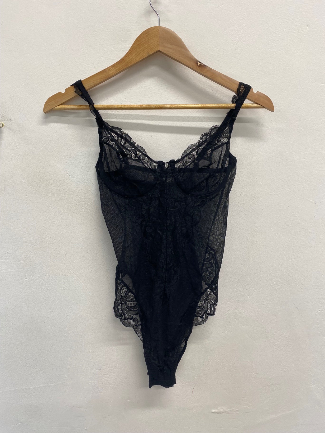 Fabulous Natori Bodysuit 34B Black lace AT577