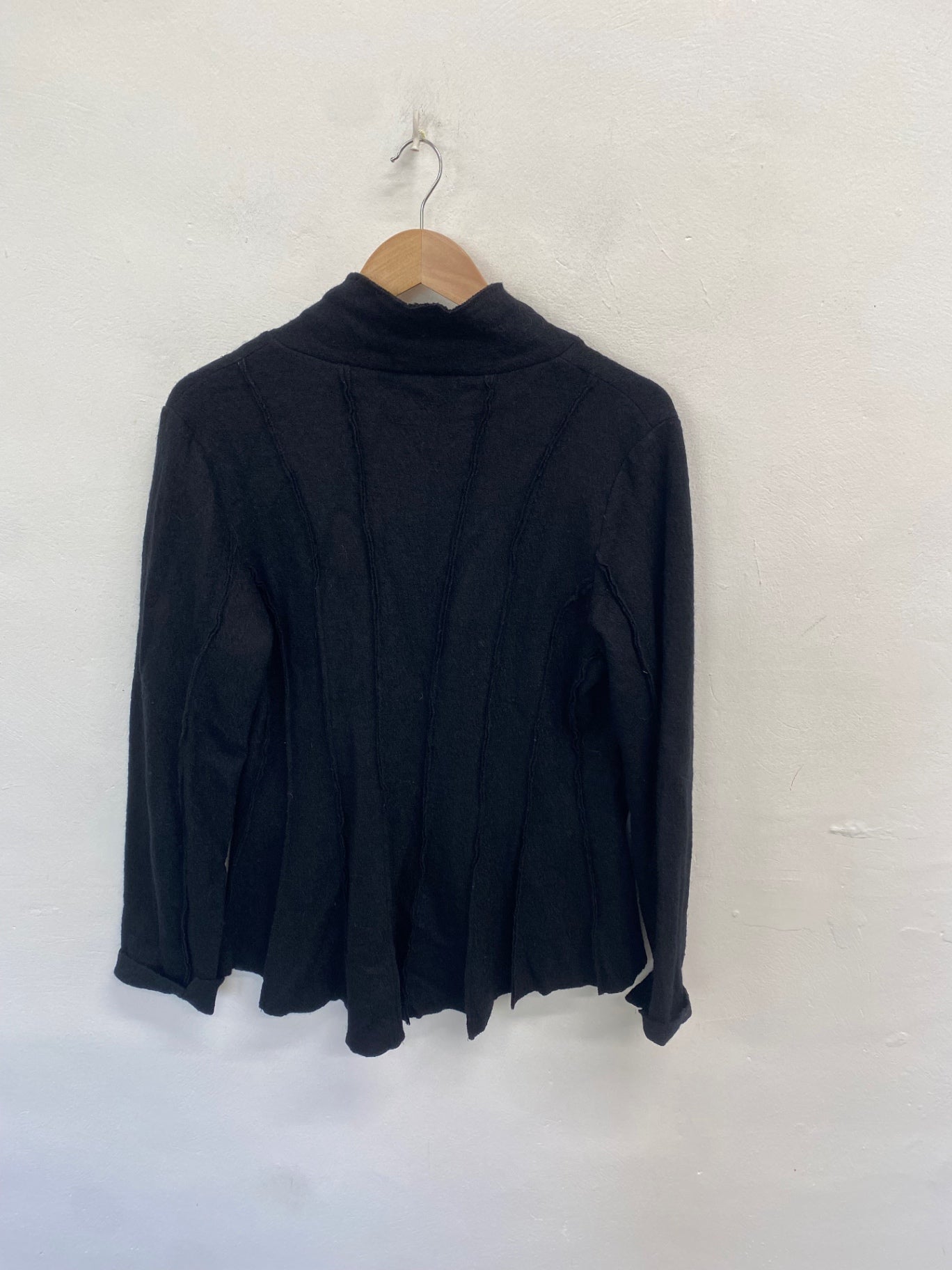 Fabulous Bohemia alternative wool Cardigan UK 12 Black SS578
