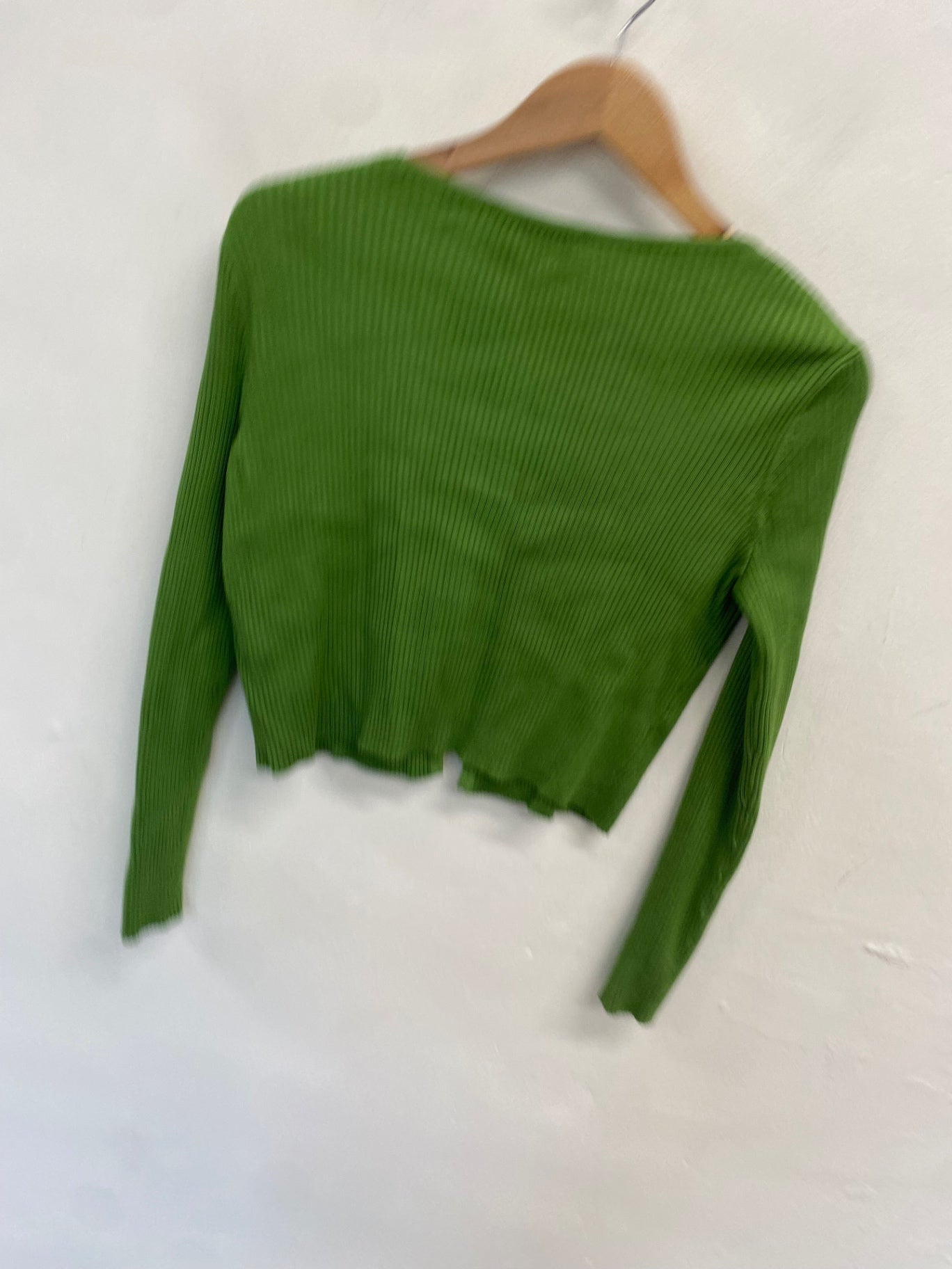 Fabulous DKNY Cardigan UK 8 Green ribbed y2k SS578