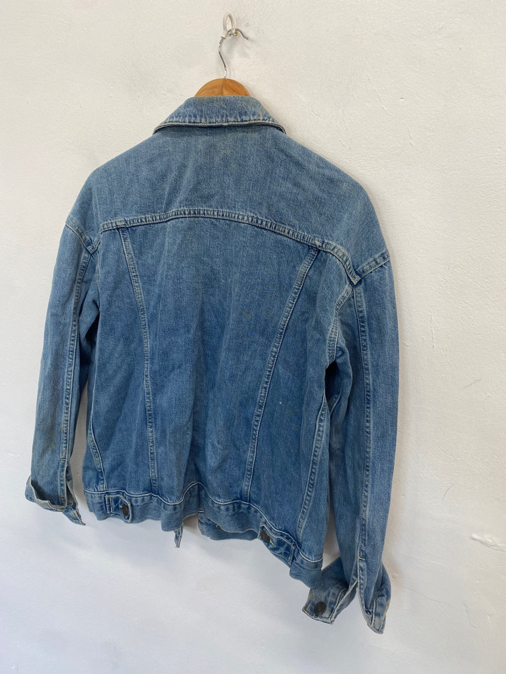 Fabulous BDG Denim Jacket Uk 10 Light blue distressed KL579