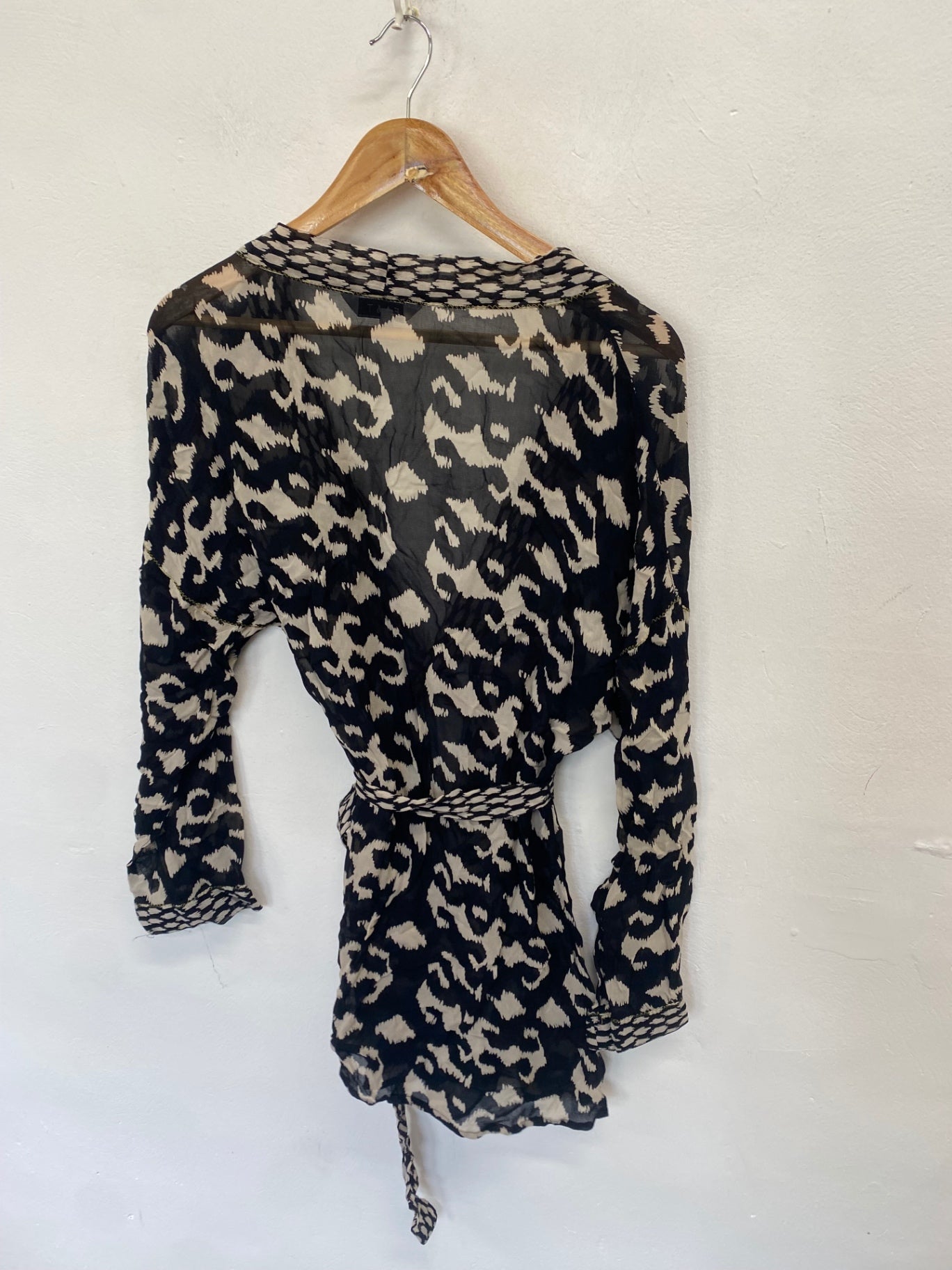 Fabulous EAST Kimono UK 16 Black animal print sheer KL579