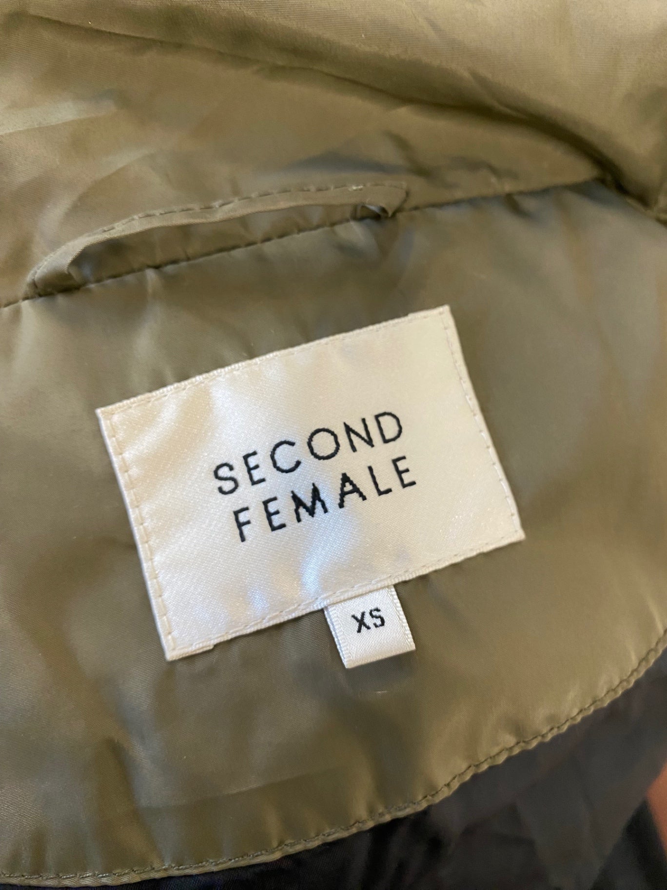 Fabulous Second Female Puffer Jacket UK 8 Khaki NB563