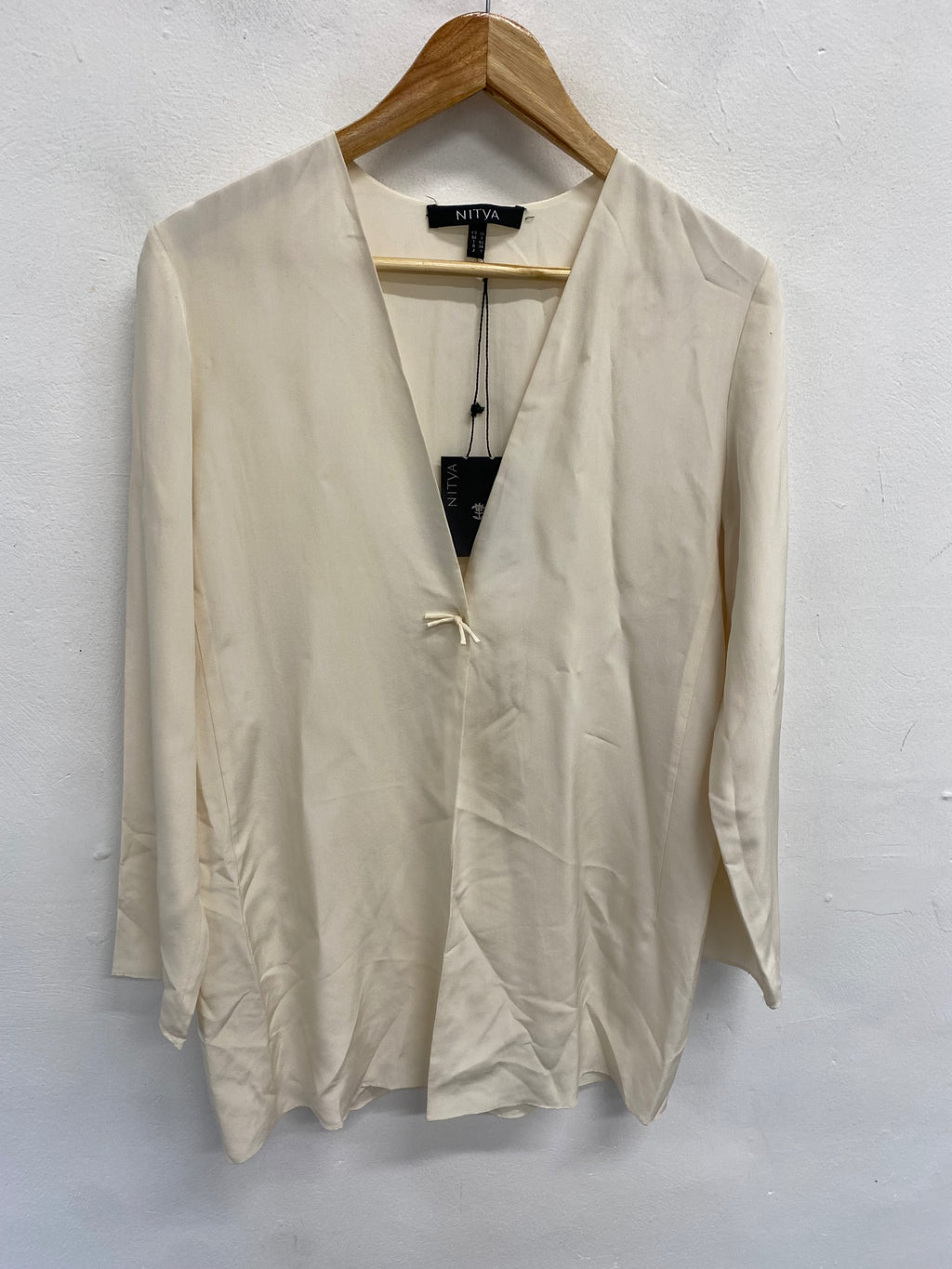 Fabulous NITYA Blouse silk UK 8 Cream AT577
