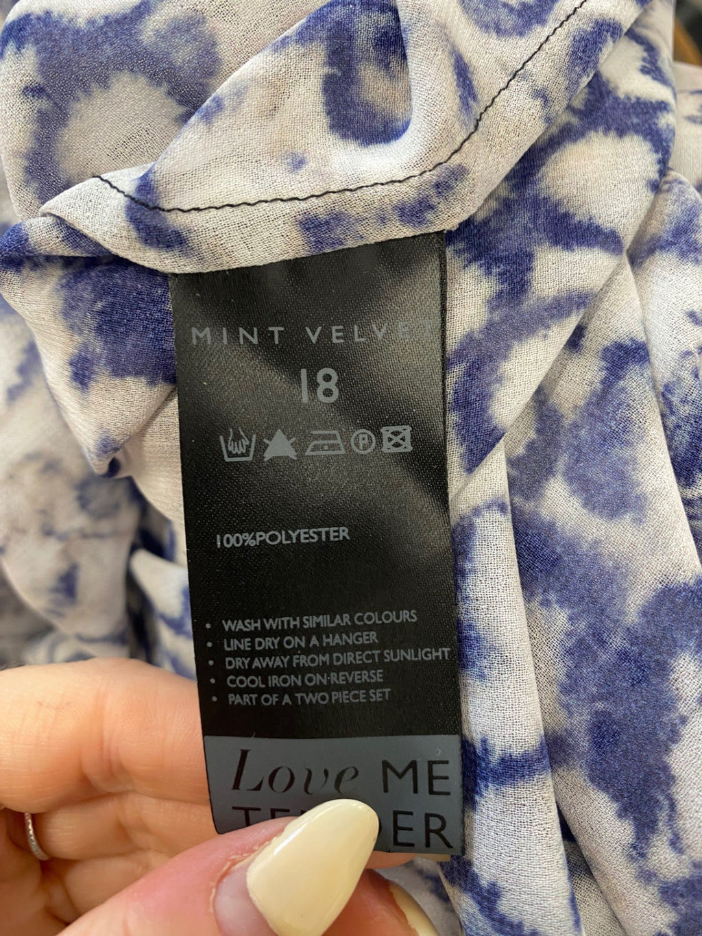 Fabulous Mint Velvet Beach Cover UK 16 Navy abstract sheer NR580