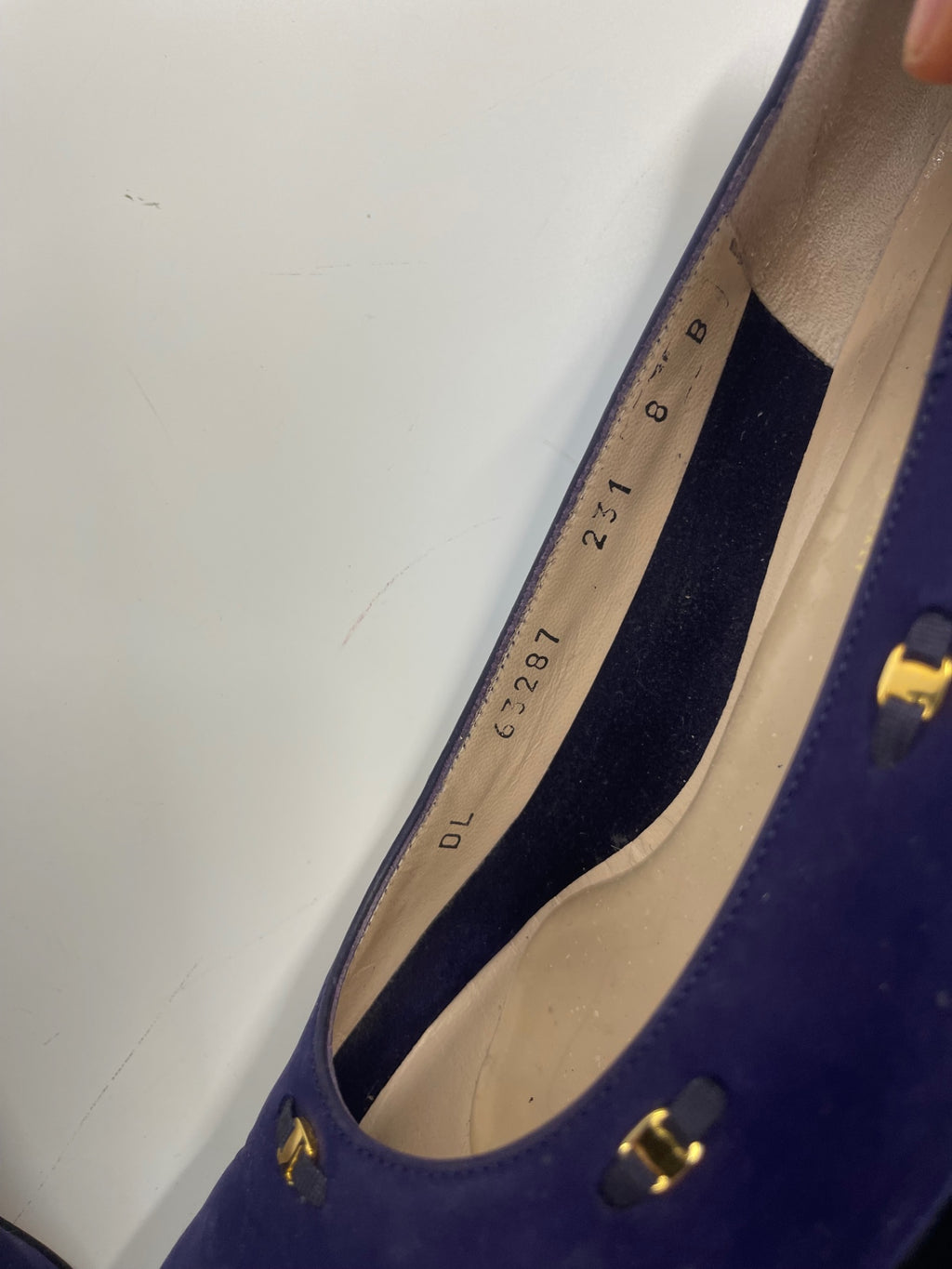 Fabulous Salvatore Ferragamo Pumps size 8 UK5 Purple Gold studs NR580