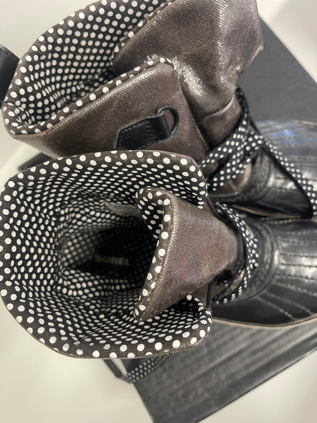 Fabulous Sorel Carnival waterproof Boots Uk5.5 Black glitter NR580