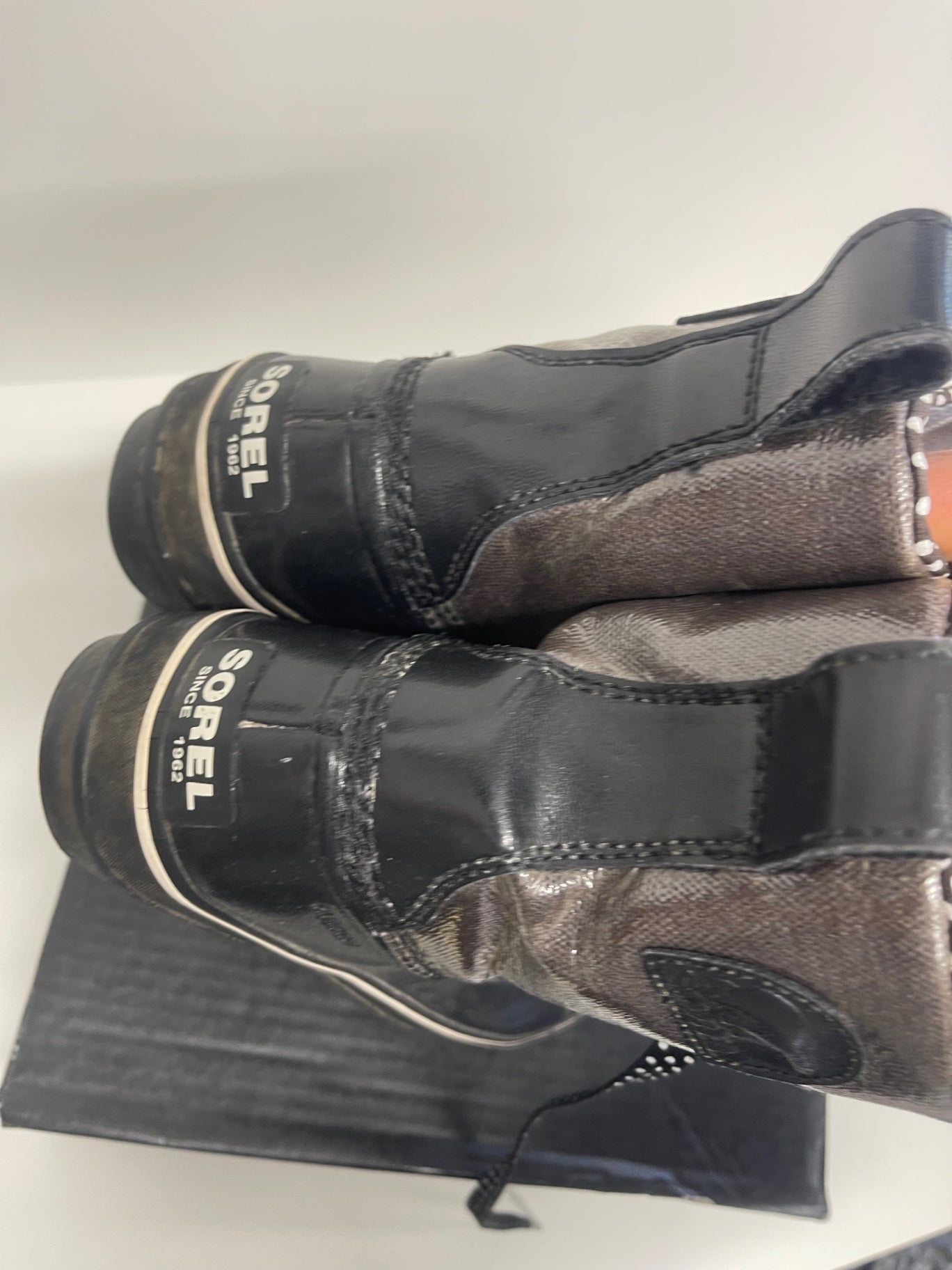 Fabulous Sorel Carnival waterproof Boots Uk5.5 Black glitter NR580