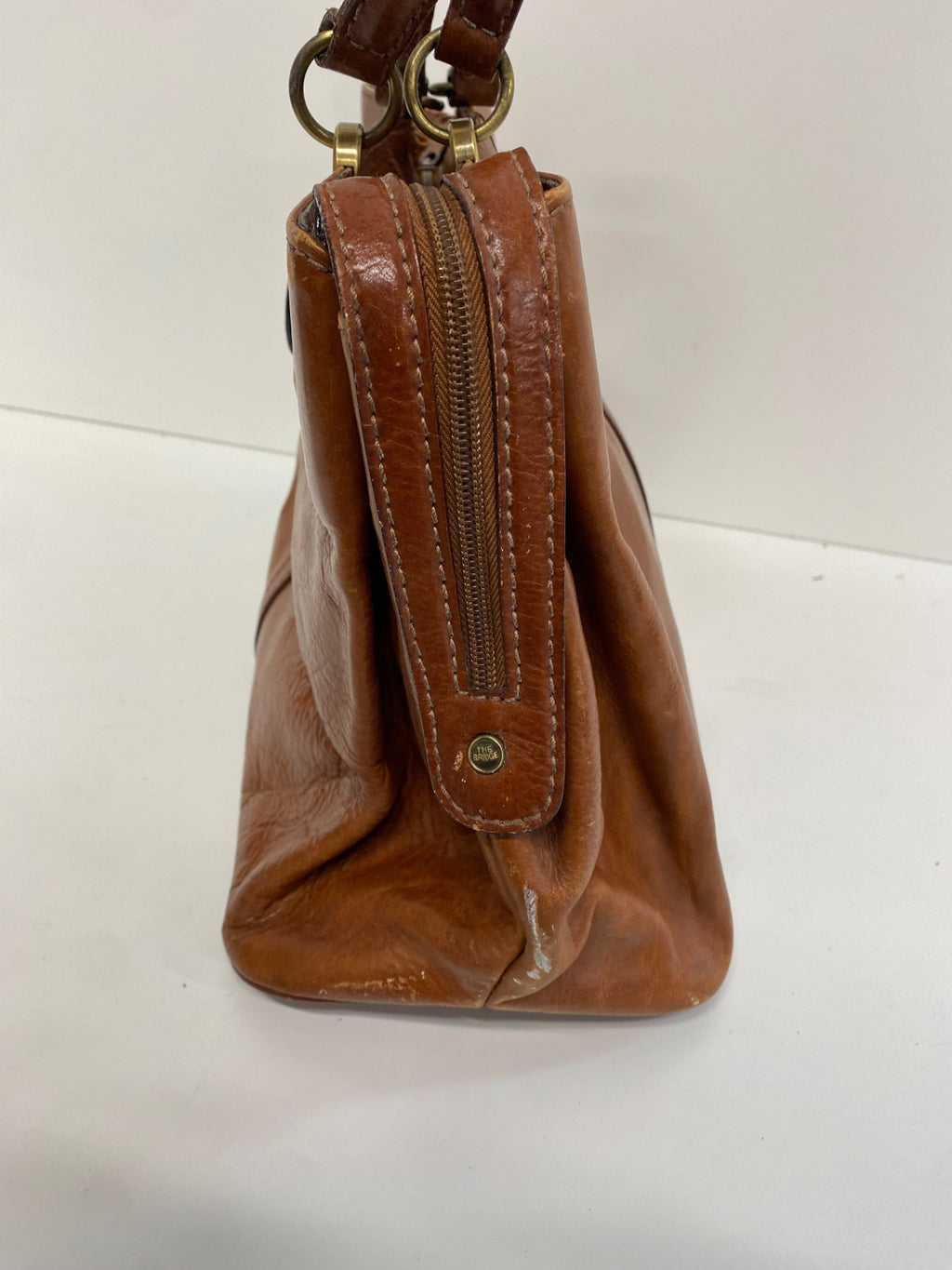 Gorgeous Vintage The Bridge Handbag Tan classic Boho JC582