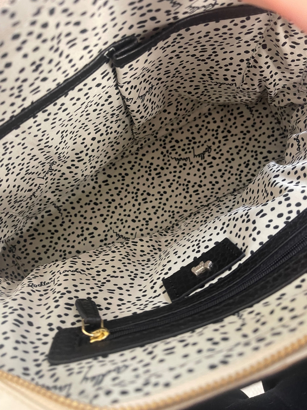 Fabulous Radley Kennington medium domed Handbag Black JC582