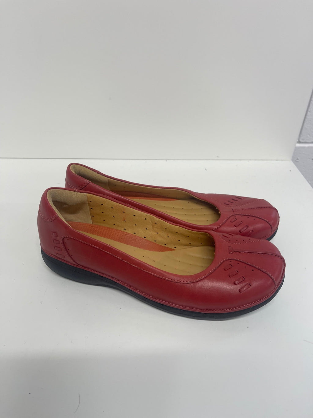 Fabulous Clark’s Unstructured Red Leather Ballet Flats Uk 6 D JC582