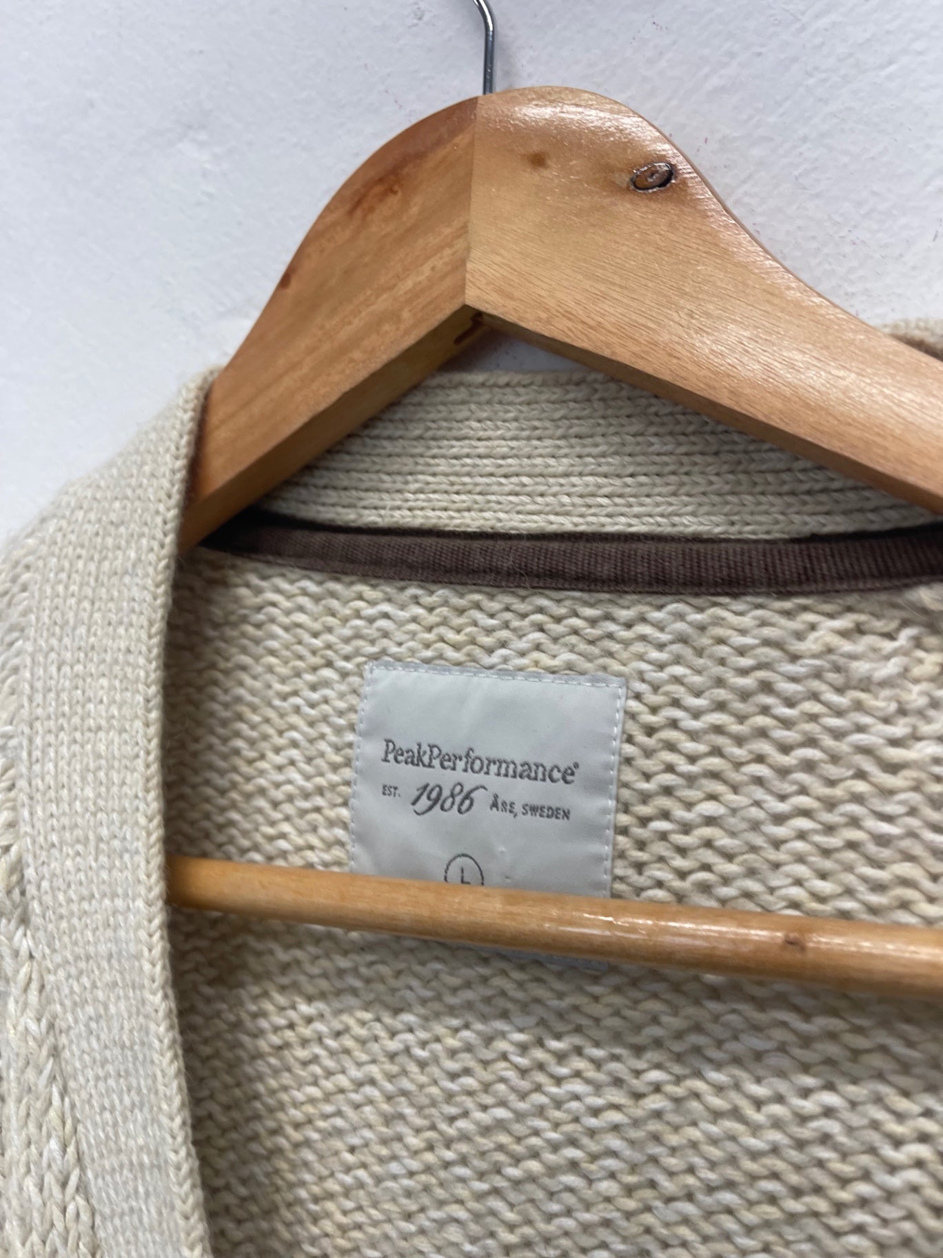 Fabulous PeakPerformance wool cotton Cottagecore Cardigan UkL cream PS586