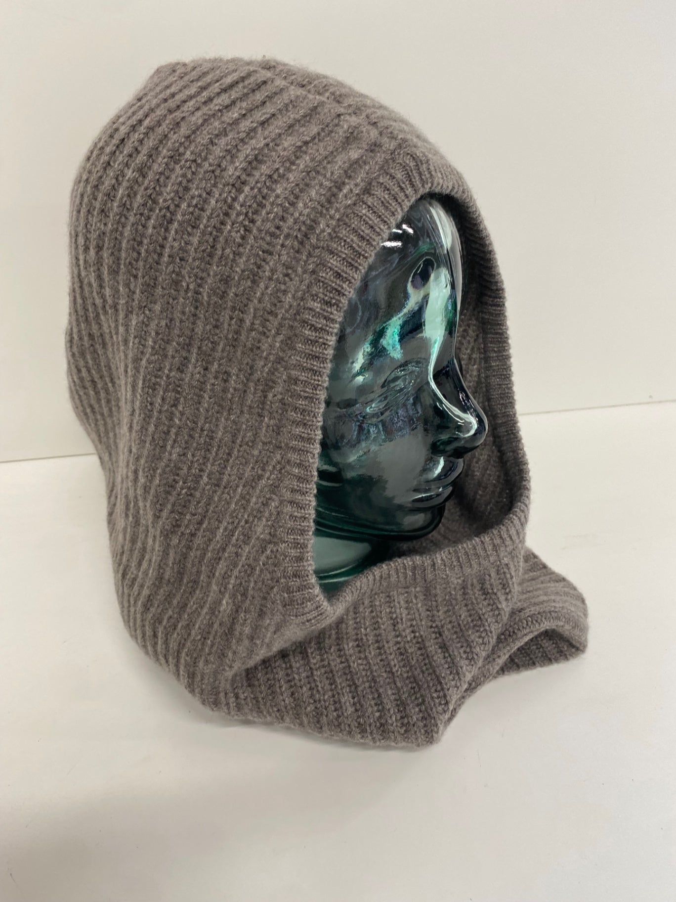 Fabulous The White Label Company pure cashmere snood balaclava One size Grey