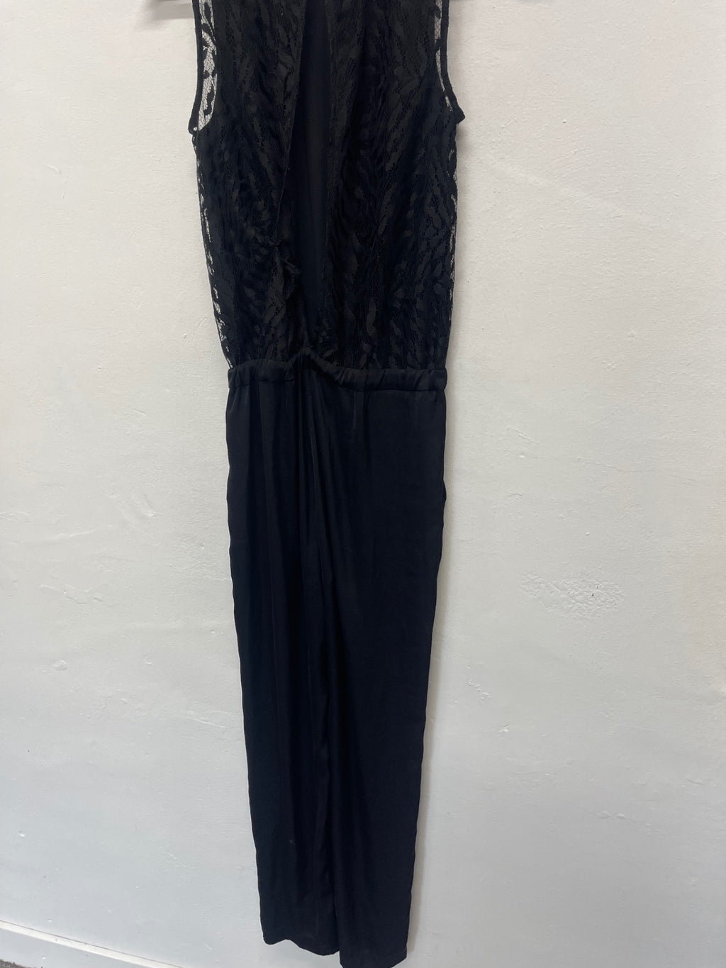 Fabulous BCBGMAXAZRIA  Liam lace Jumpsuit UkXS Black AE587