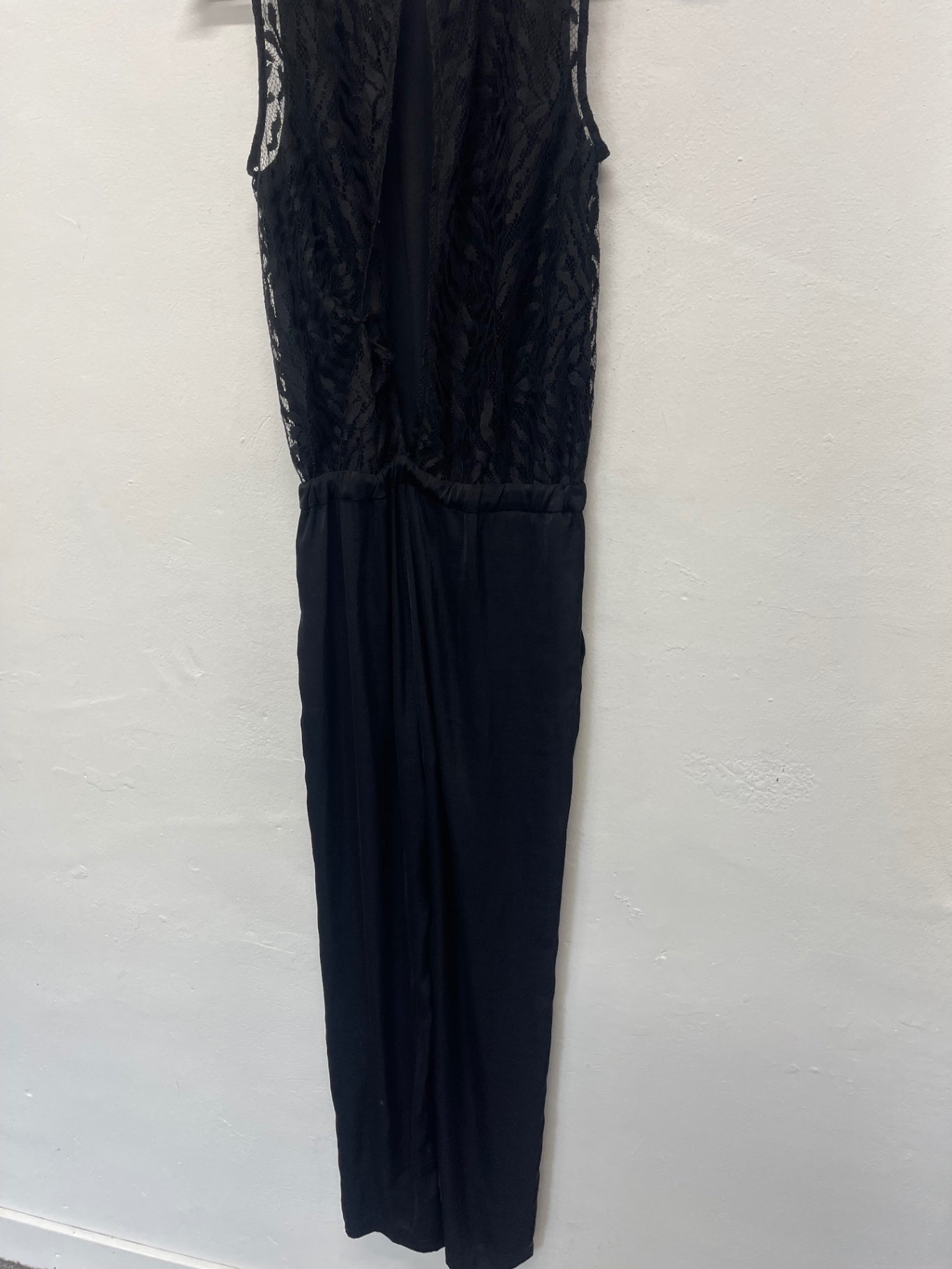 Fabulous BCBGMAXAZRIA  Liam lace Jumpsuit UkXS Black AE587