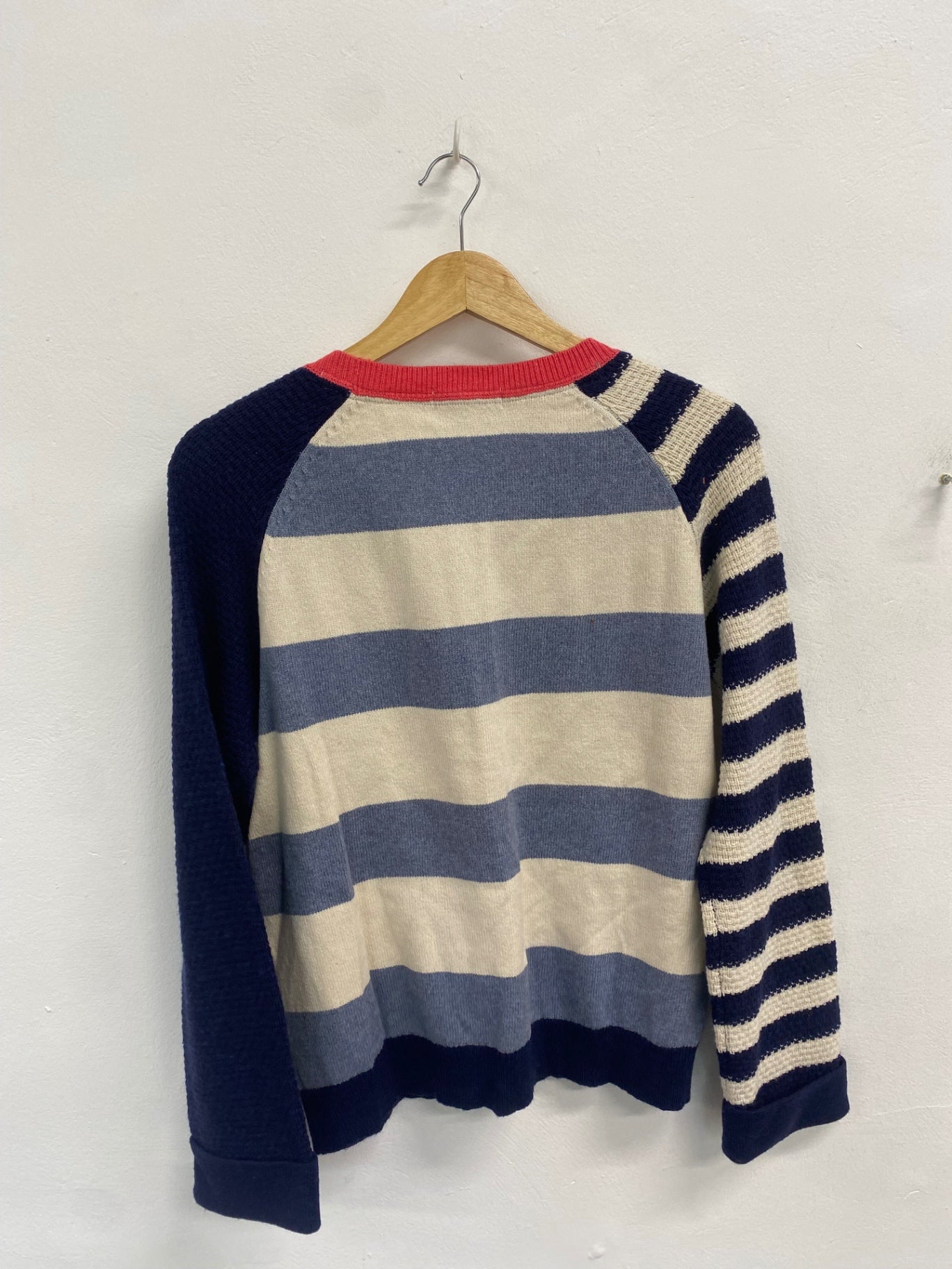 Fabulous WHITE STUFF Tyne stripe Sweater UK12 Beige, navy, red, and light blue beach cottagecore JG589