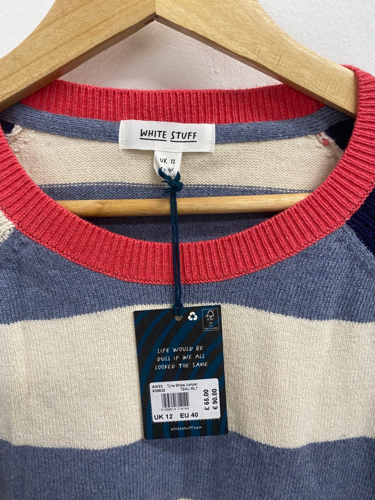 Fabulous WHITE STUFF Tyne stripe Sweater UK12 Beige, navy, red, and light blue beach cottagecore JG589