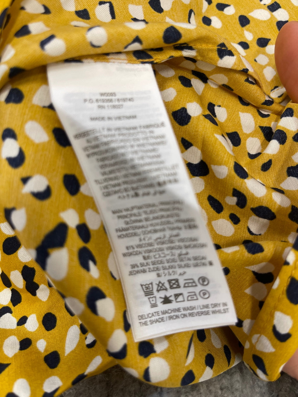 Fabulous Boden Top silk blend spotted Uk14 Mustard JG589