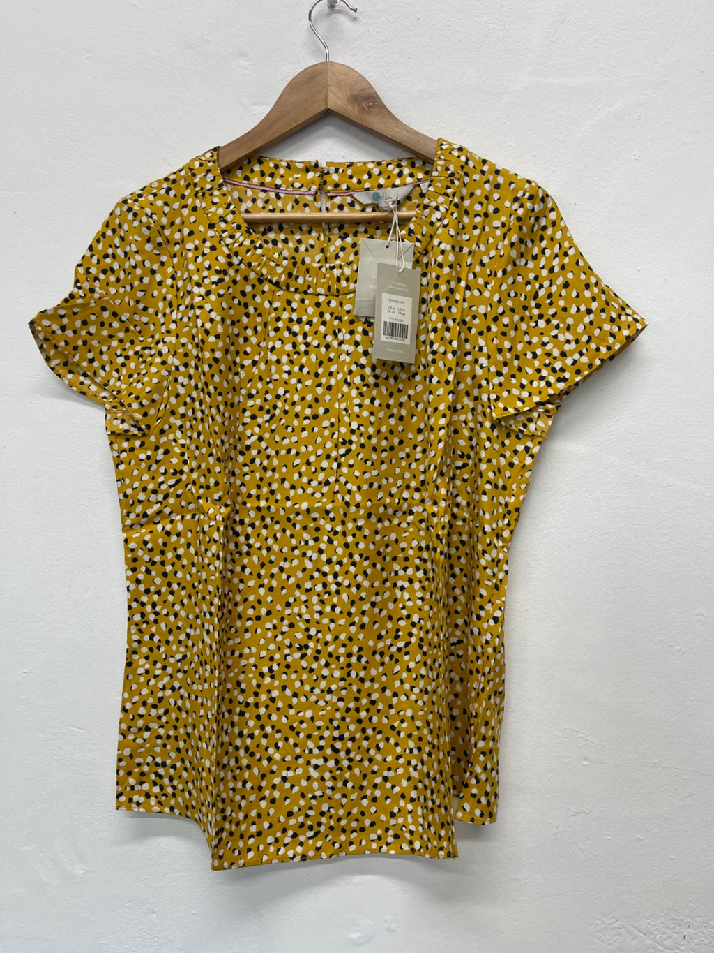 Fabulous Boden Top silk blend spotted Uk14 Mustard JG589