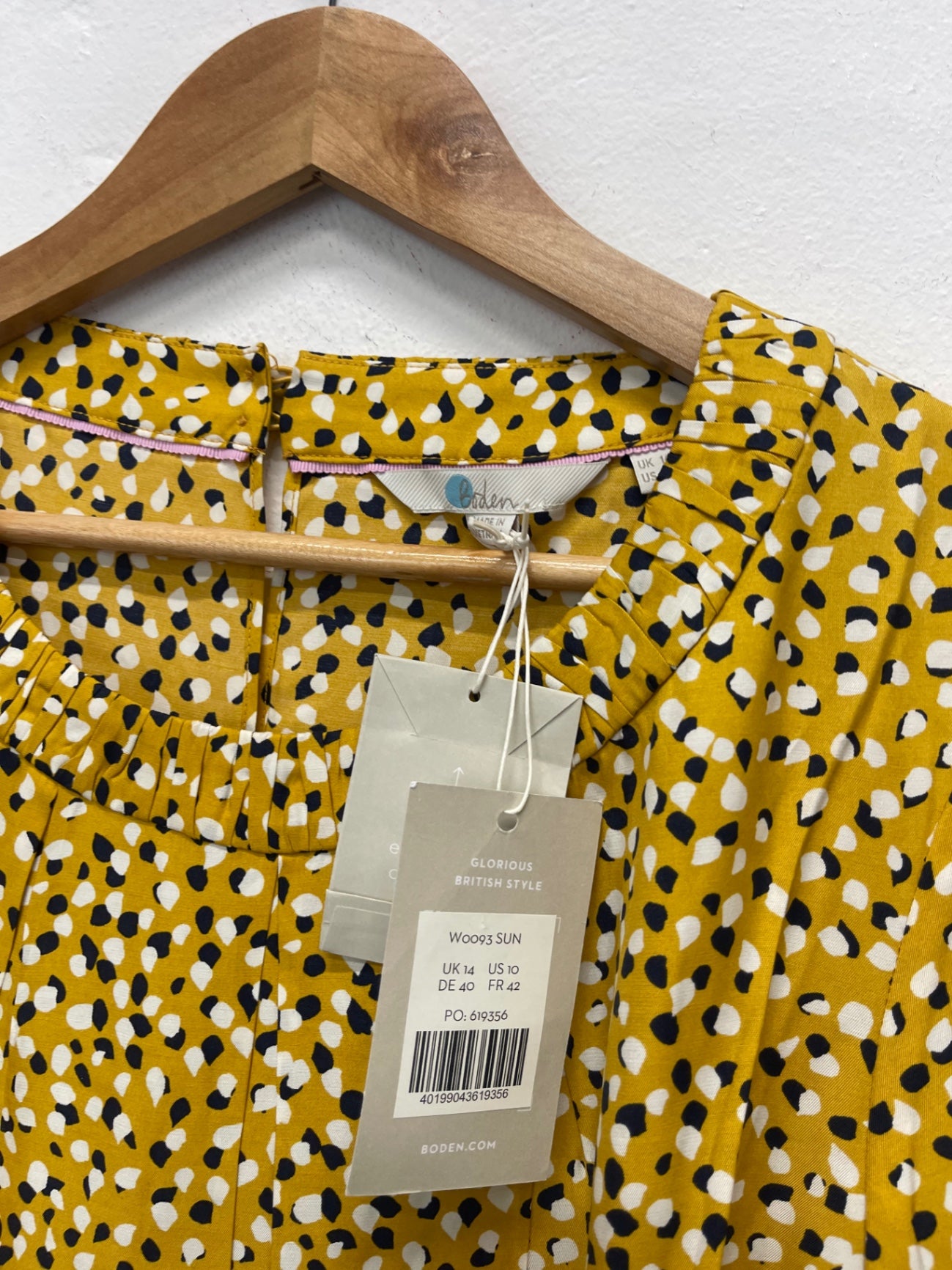 Fabulous Boden Top silk blend spotted Uk14 Mustard JG589