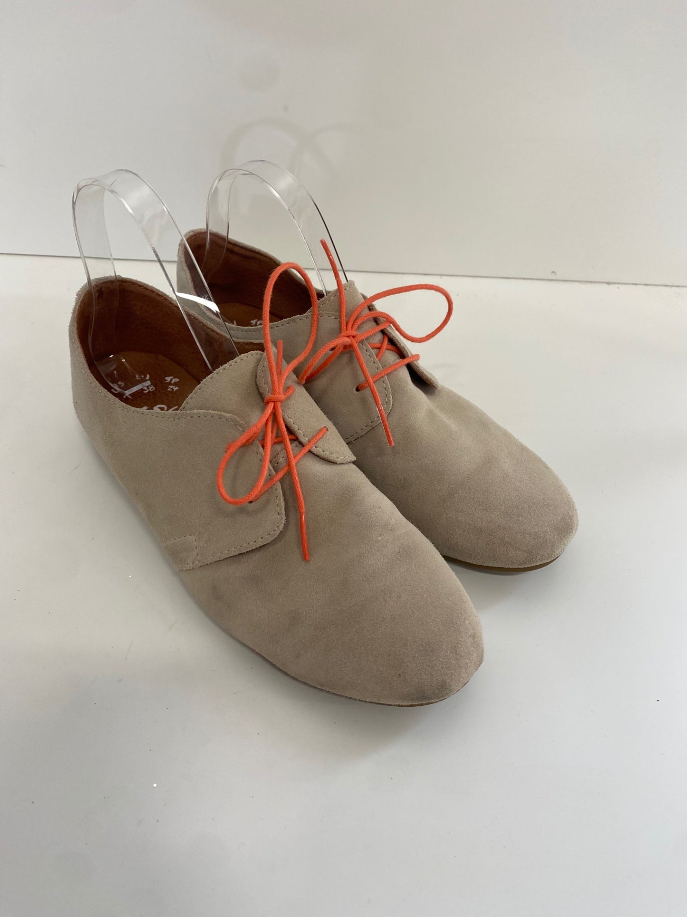 Fabulous Shoe The Bear Flat Shoes suede UK5 Beige flats laced cottagecore SN593