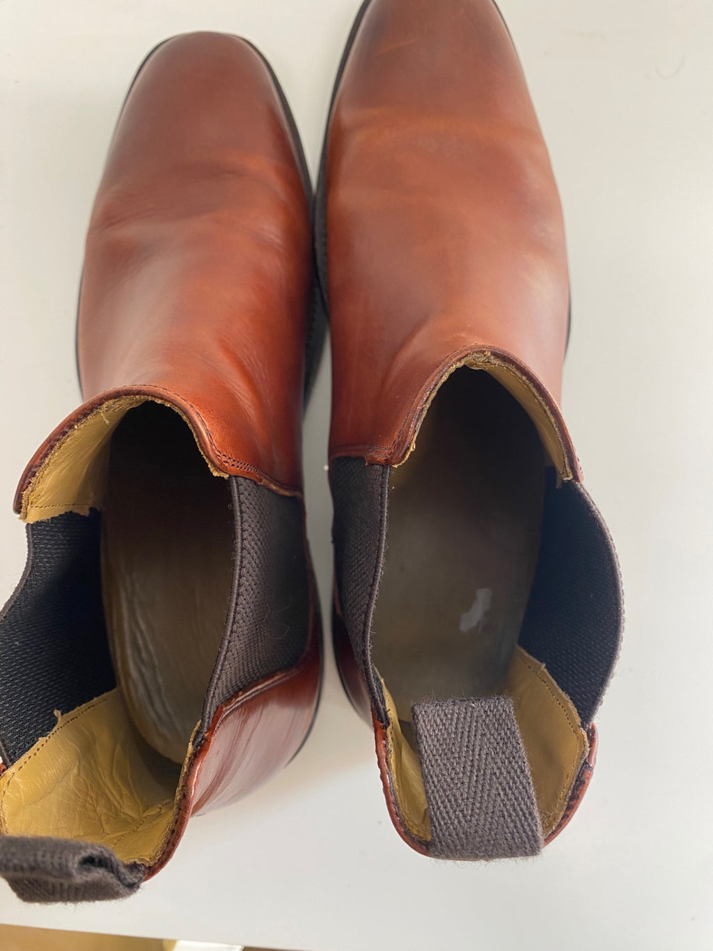 Classic Charles Tyrwhitt Chelsea Boots UK9 Chestnut Brown dealer leather country classic SN593