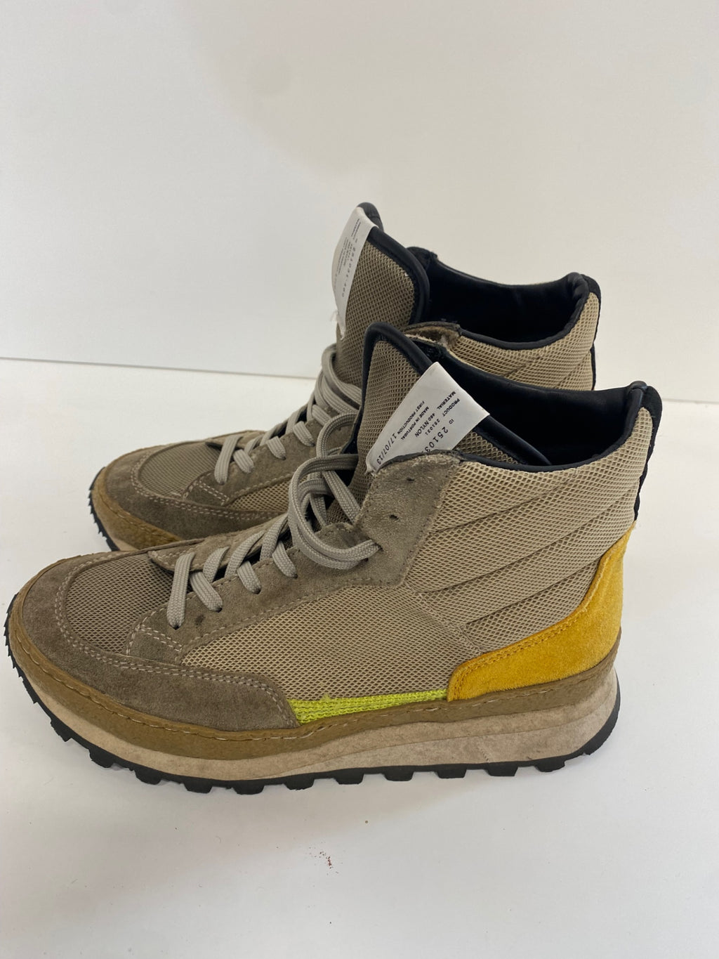 Fabulous Arket Sneakers UK6 Beige and yellow Hi top jogger Gorpcore Urban SN593