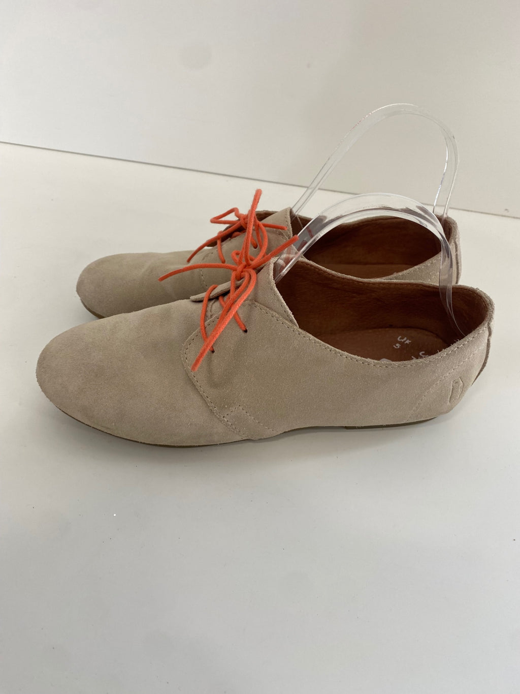 Fabulous Shoe The Bear Flat Shoes suede UK5 Beige flats laced cottagecore SN593