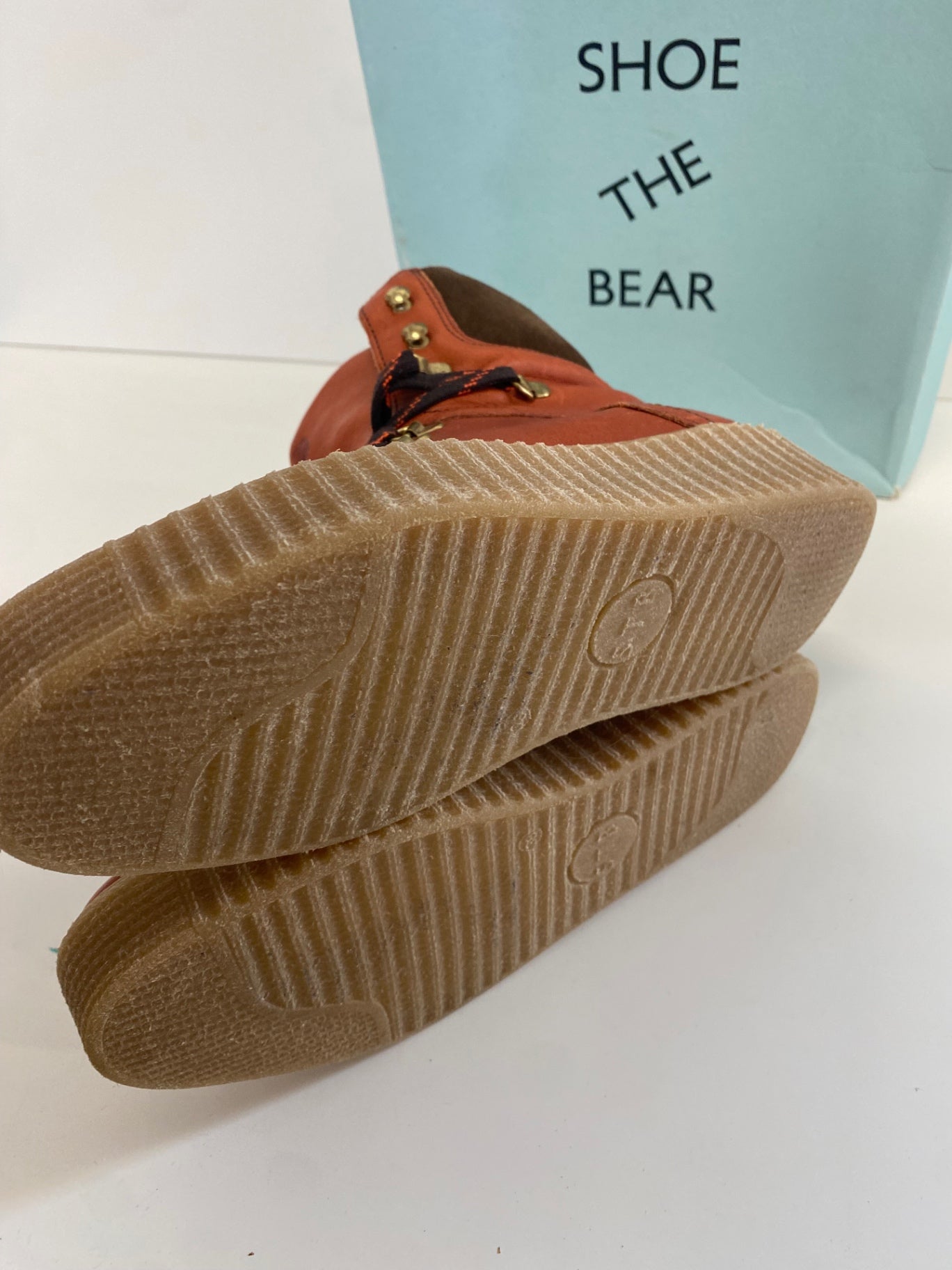 Fabulous Shoe The Bear Sneakers Bex UK6 Red Brown Anthropologie hiking SN593