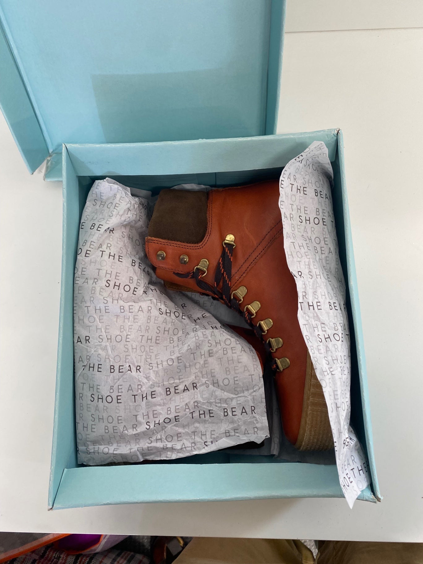 Fabulous Shoe The Bear Sneakers Bex UK6 Red Brown Anthropologie hiking SN593