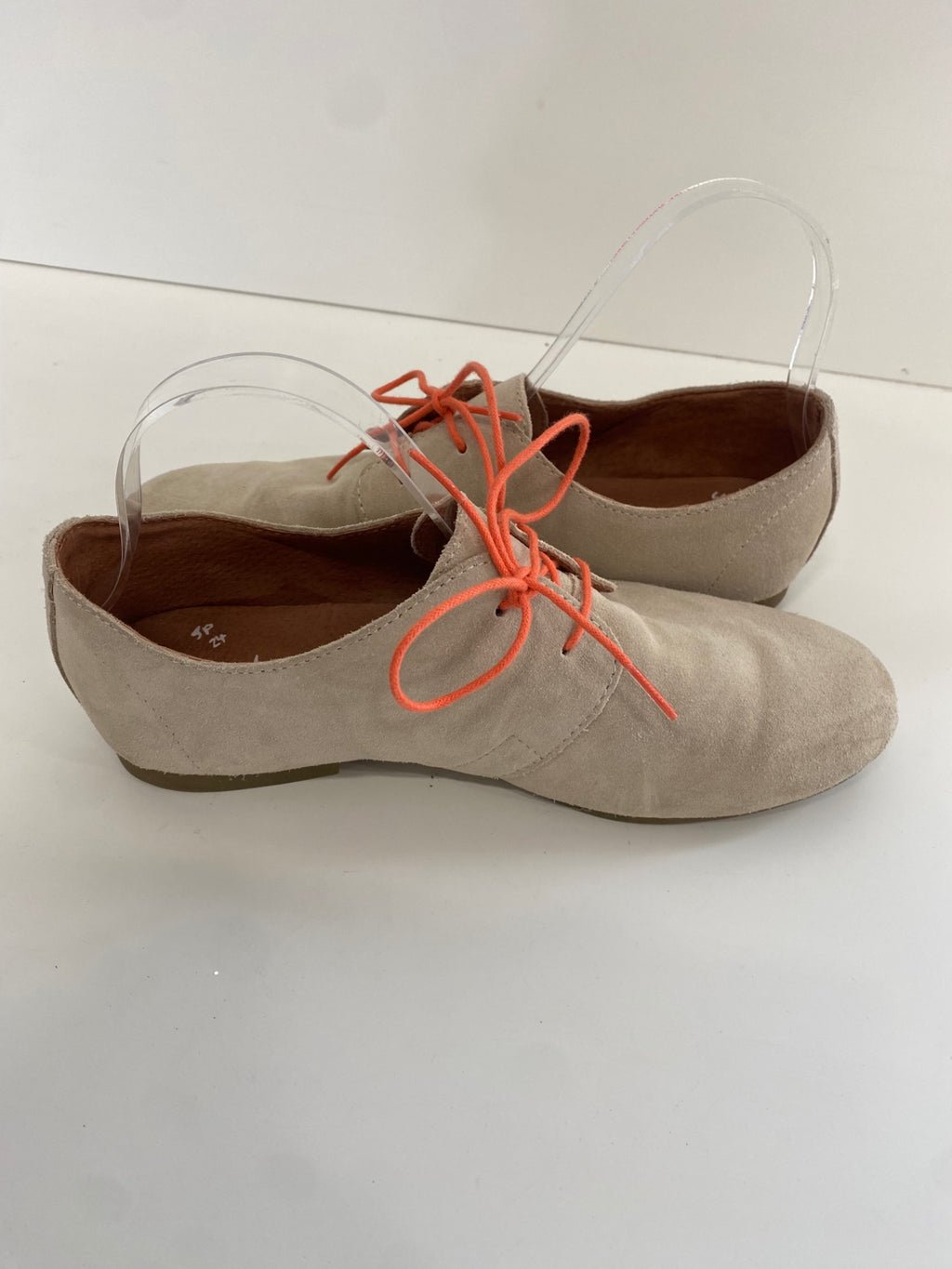 Fabulous Shoe The Bear Flat Shoes suede UK5 Beige flats laced cottagecore SN593