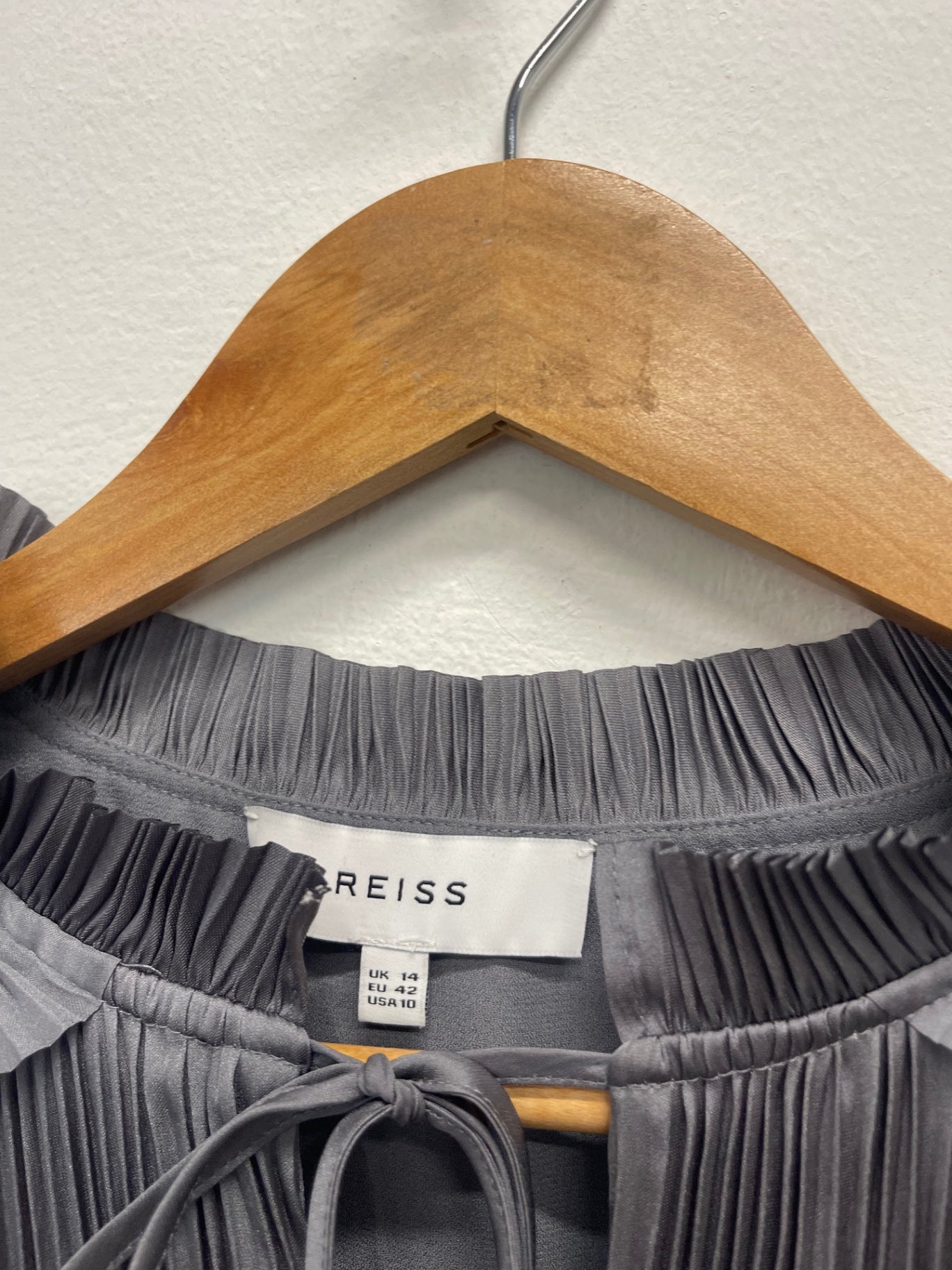 Fabulous REISS Lydia occasion party Dress UK 14 Grey NK596