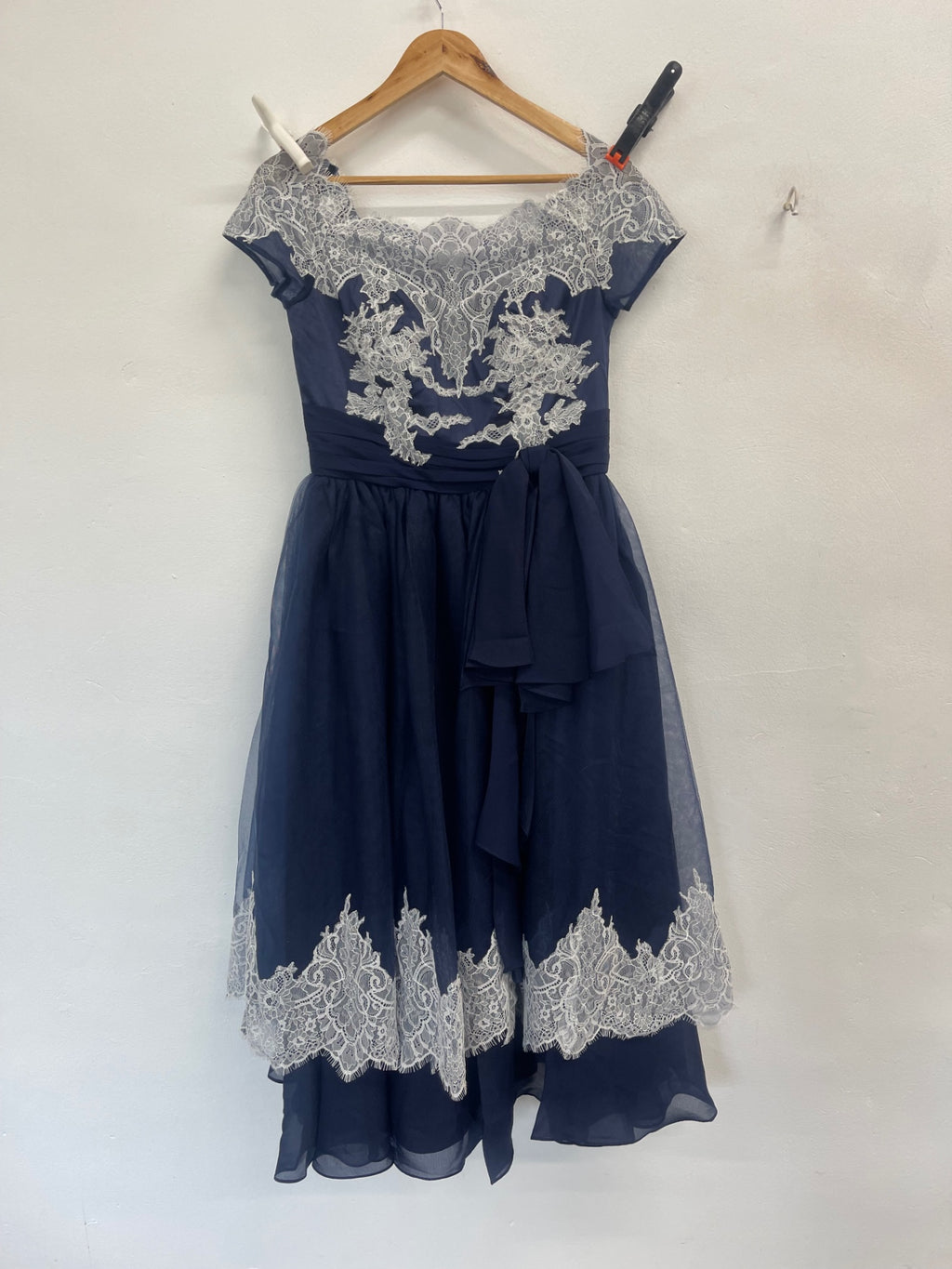 Fabulous EDressit fit & flare occasion Dress Uk14 Navy blue NK596