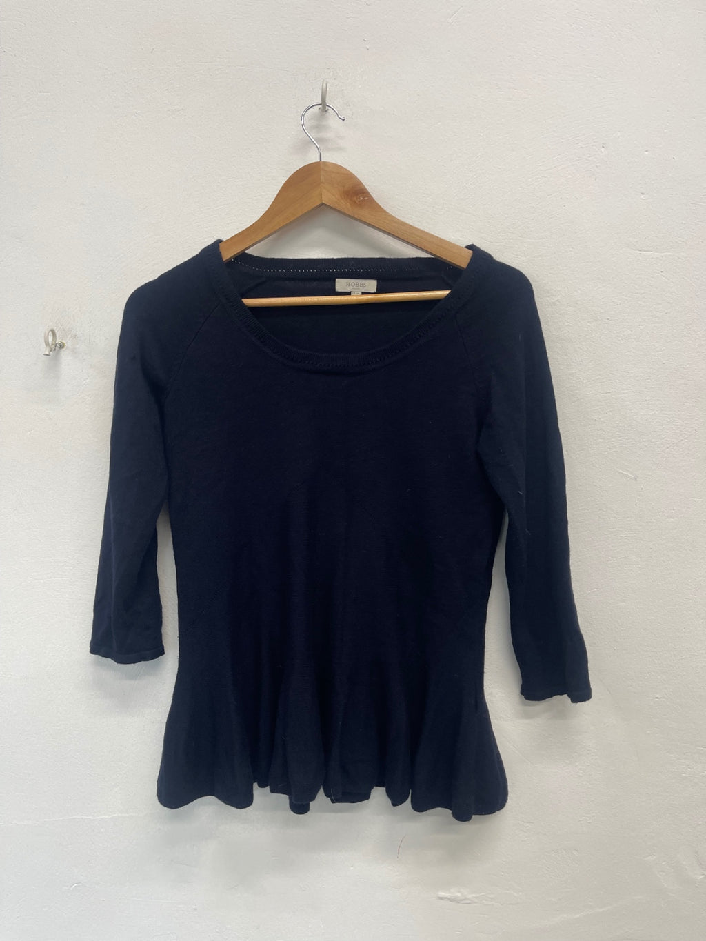 Fabulous HOBBS peplum knit wool blend soft Sweater Uk14 Navy NK596