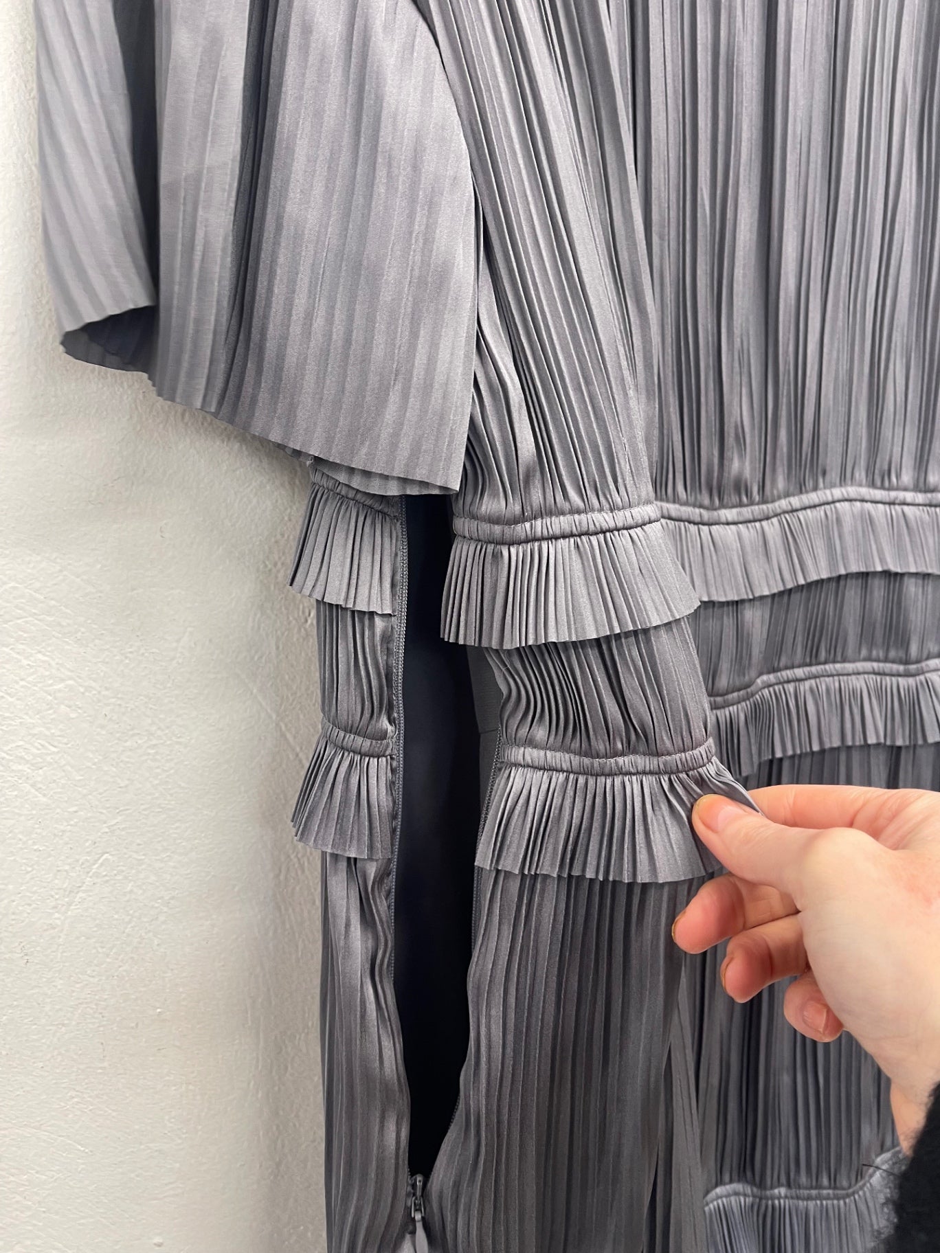 Fabulous REISS Lydia occasion party Dress UK 14 Grey NK596