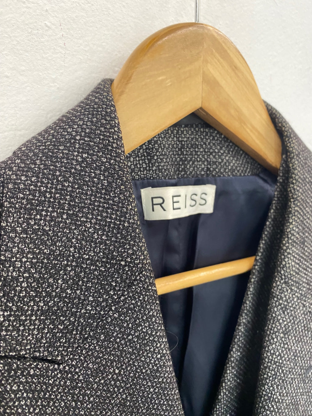 Fabulous REISS Napoli Suit 42 Grey wool blend 3pc gent essential 42” 36”