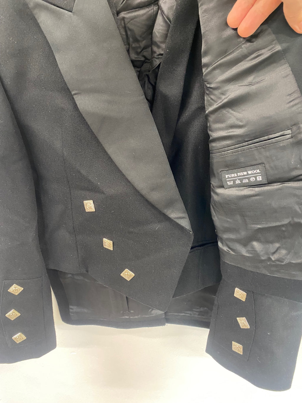 Fabulous Prince Charlie Kilt Jacket & Waistcoat 46R Black wool SH597
