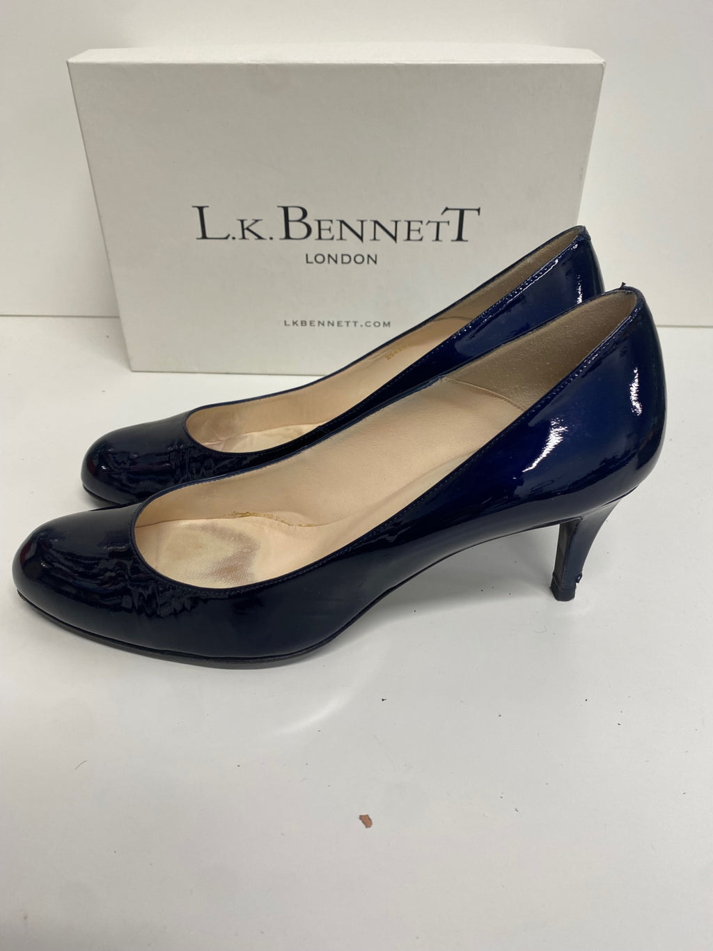 Fabulous L.K. Bennett Court Shoes Sabira UK7 Navy Blue mid heel classic SH599