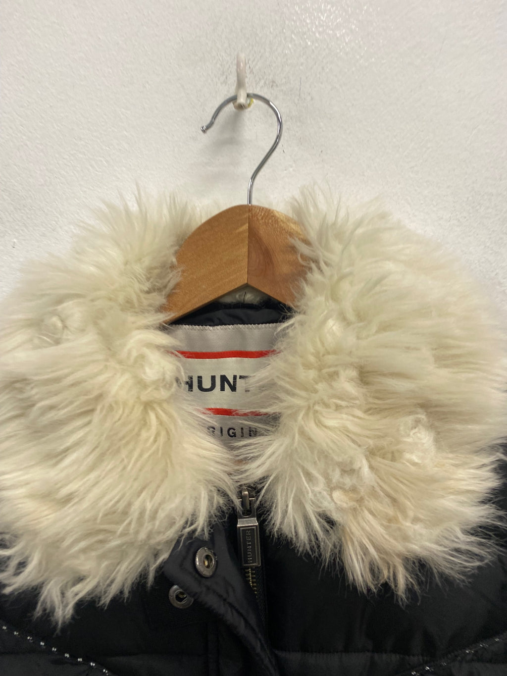 Fabulous HUNTER Astro Puffer Jacket XS Black faux fur collar SH599