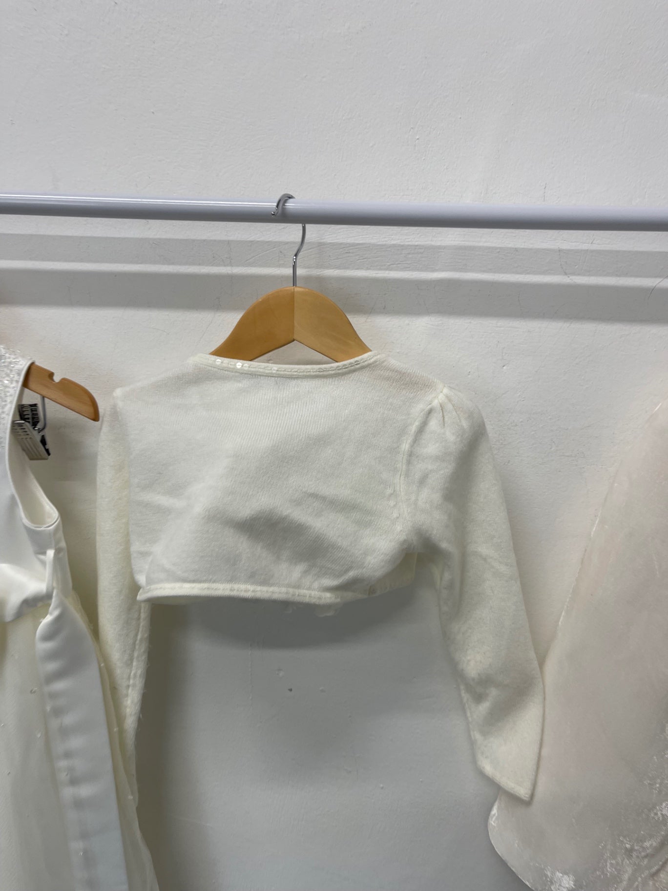 Fabulous John Lewis Girls Occasion Bridesmaid outfit  Age 4 Cream John Lewis CH600