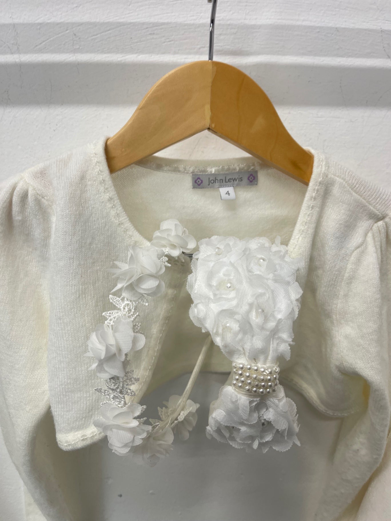 Fabulous John Lewis Girls Occasion Bridesmaid outfit  Age 4 Cream John Lewis CH600