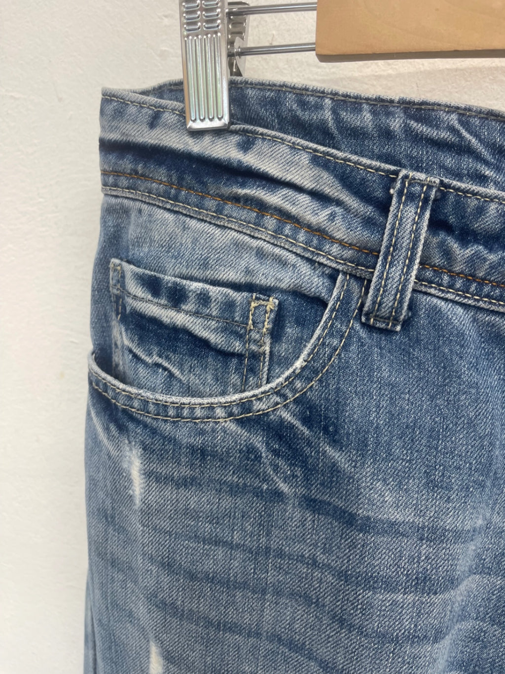 Fabulous hush straight Jeans UK12 Blue star CH600
