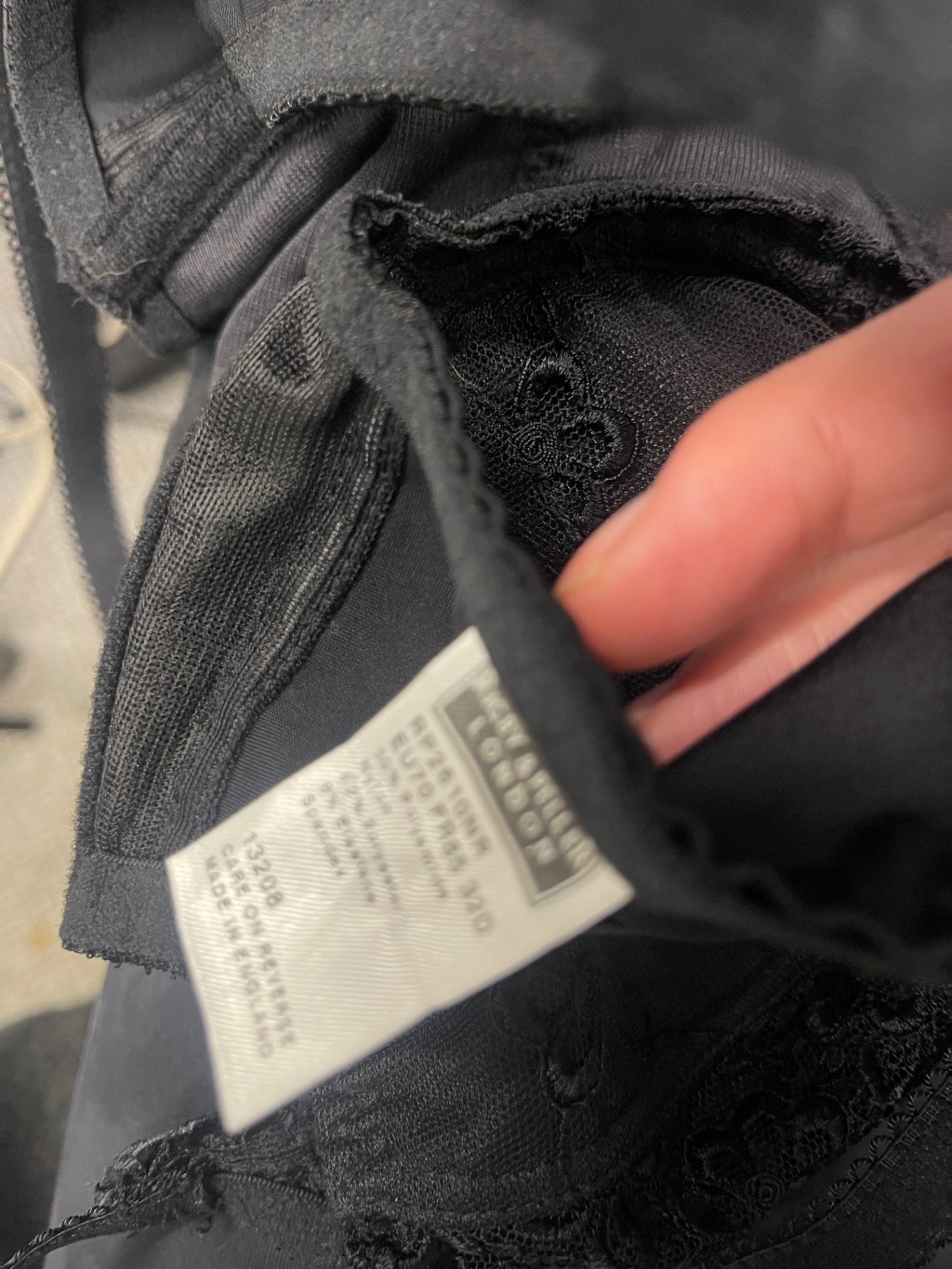 Fabulous Rigby & Peller underwired bra Lingerie 32D Black CH600